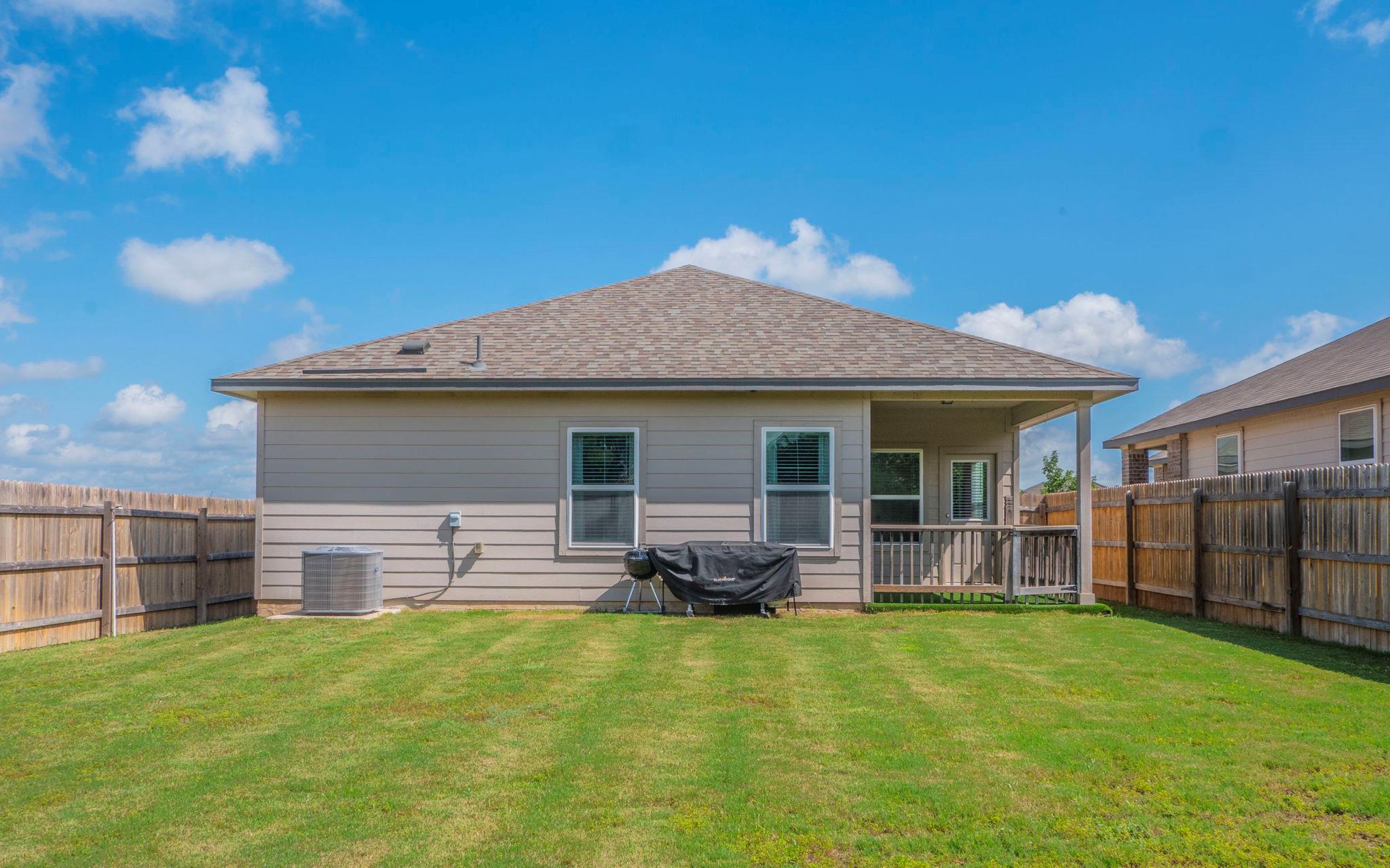 673 Independence Ave, Liberty Hill, TX 78642
