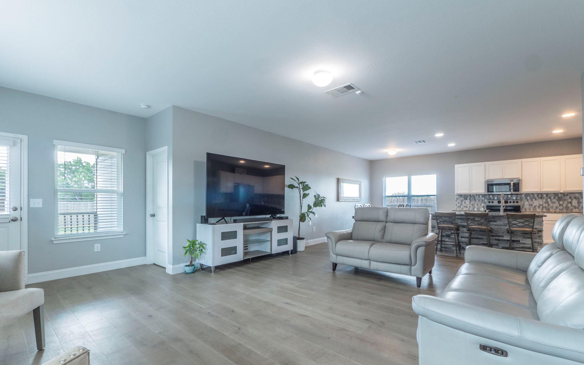 673 Independence Ave, Liberty Hill, TX 78642