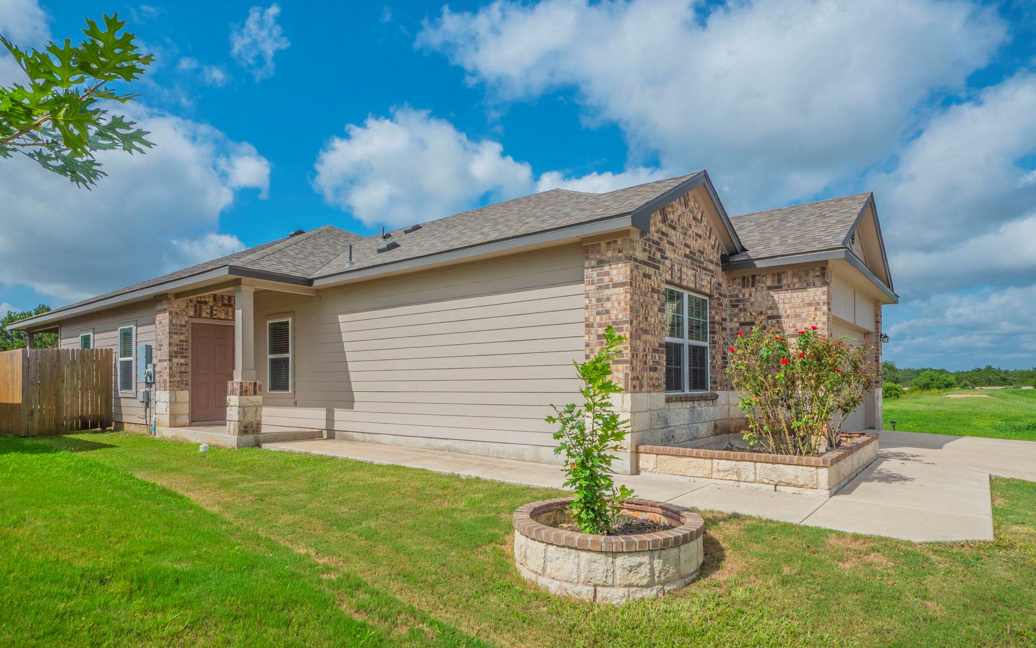 673 Independence Ave, Liberty Hill, TX 78642