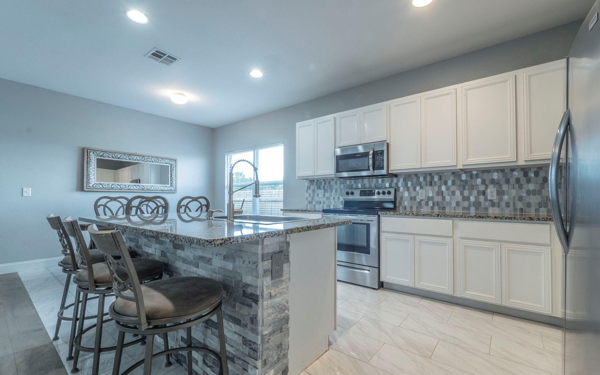 673 Independence Ave, Liberty Hill, TX 78642