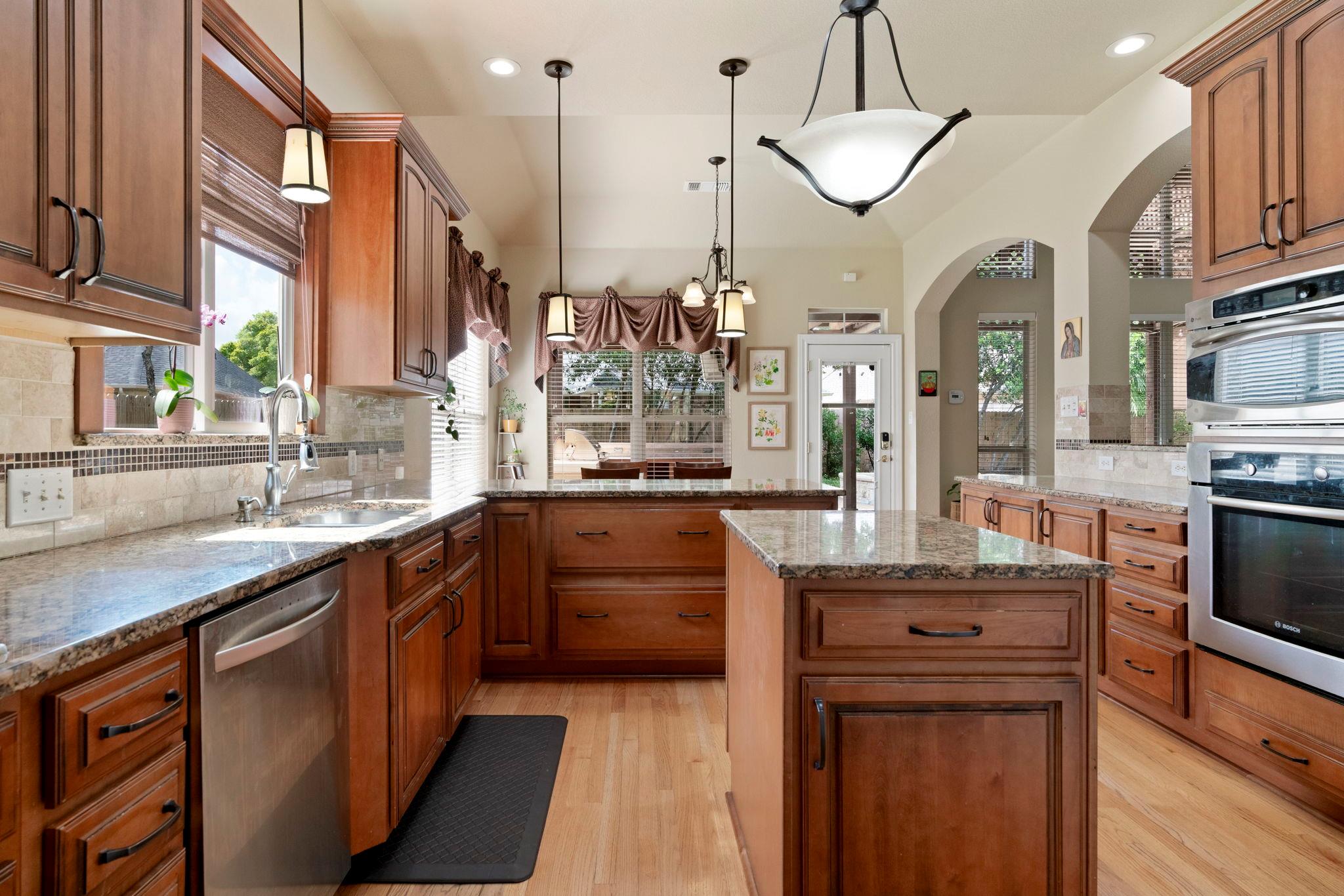 4511 Slickrock Cv, Austin, TX 78747