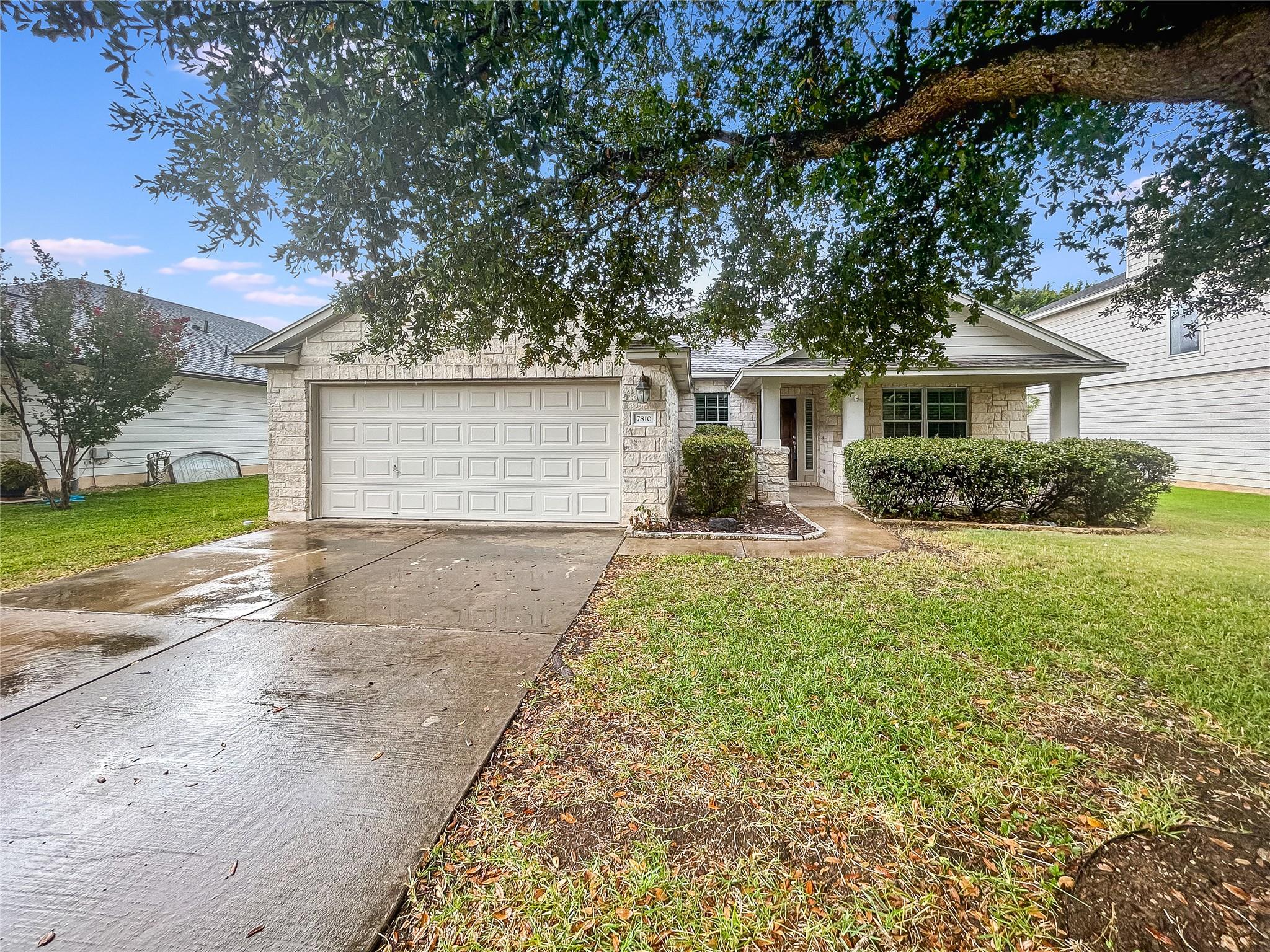 7810 Squirrel Hollow Dr, Georgetown, TX 78628