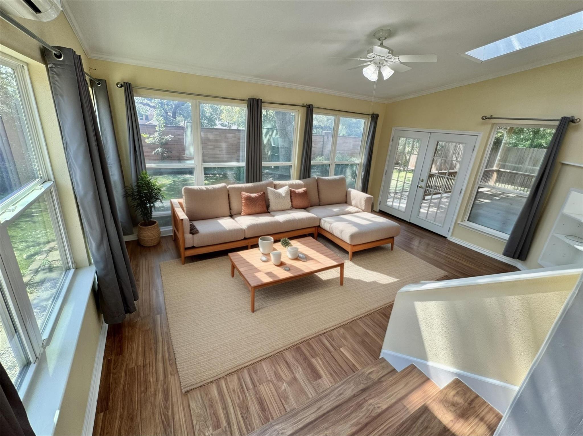 6319 Zadock Woods Dr, Austin, TX 78749