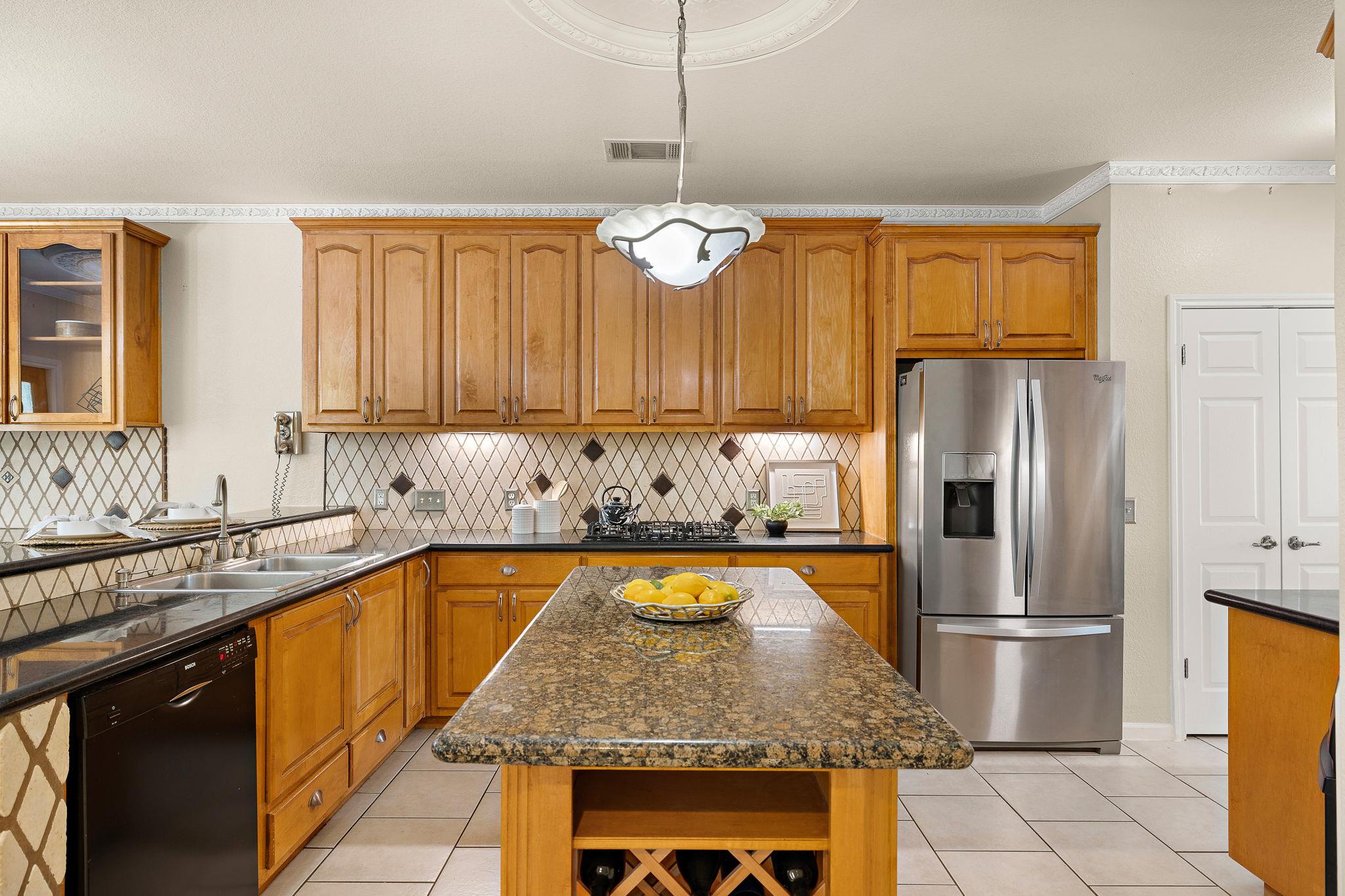 7002 Rambollet Ter, Round Rock, TX 78681