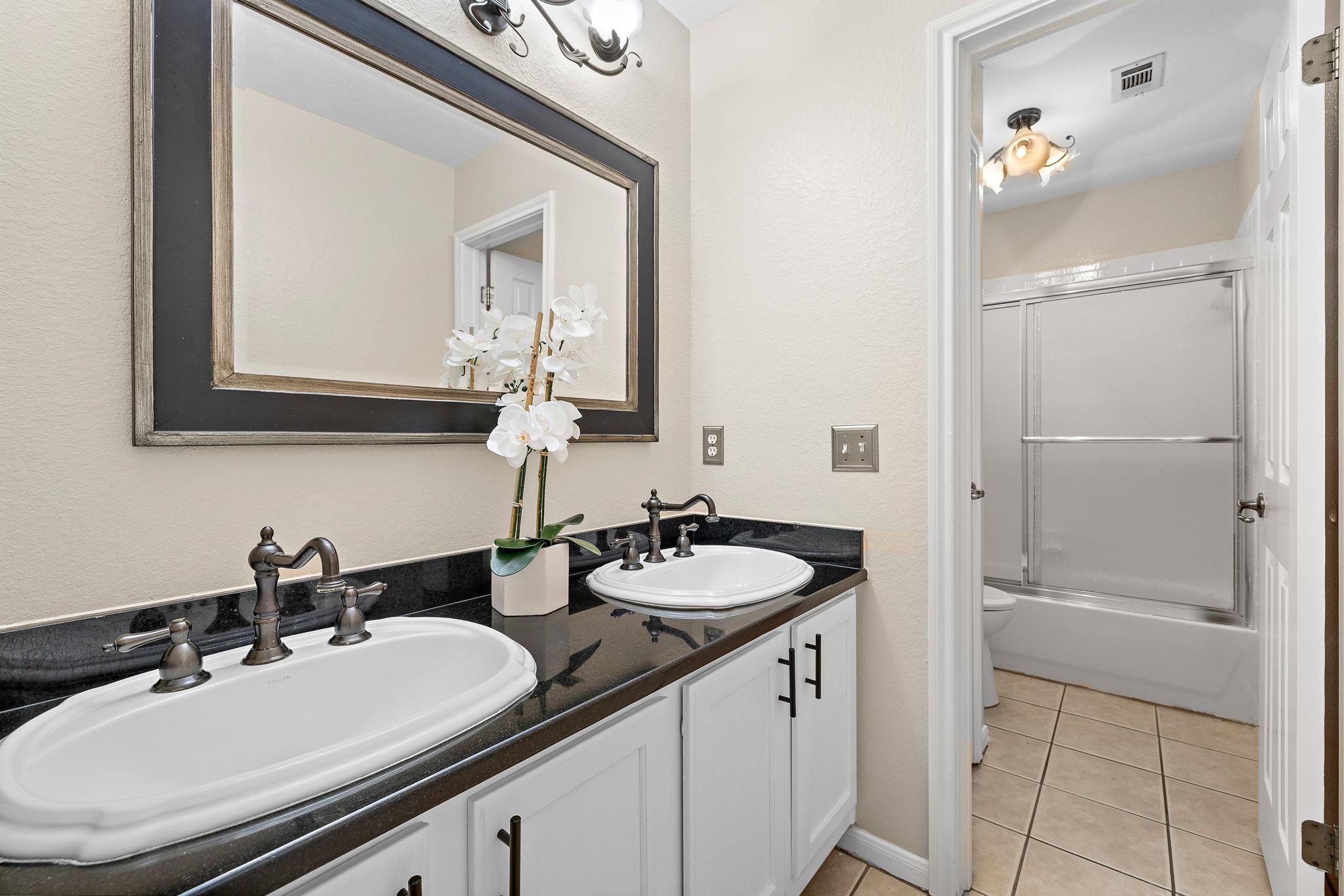 7002 Rambollet Ter, Round Rock, TX 78681