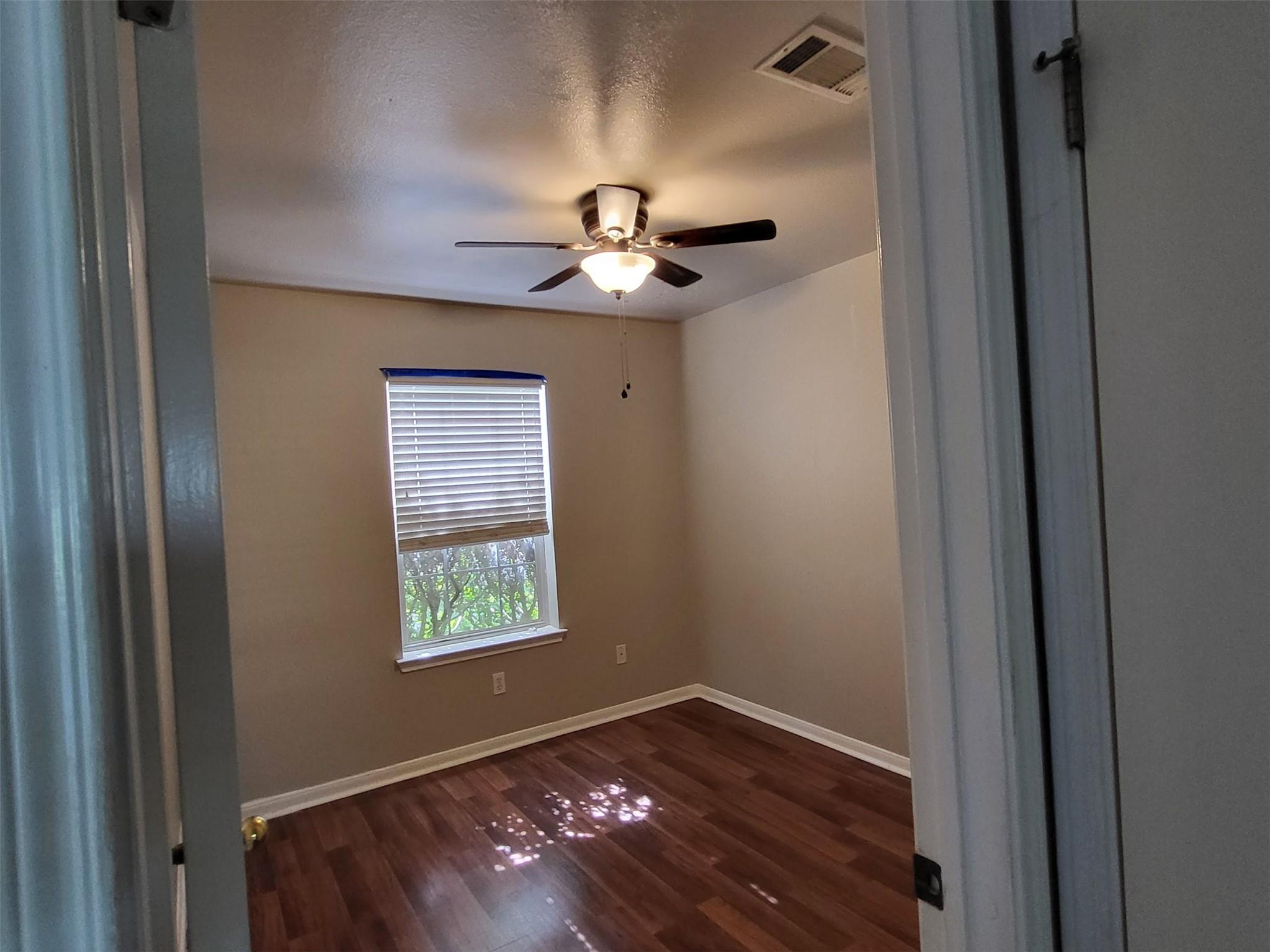 512 Maplecreek Dr, Leander, TX 78641