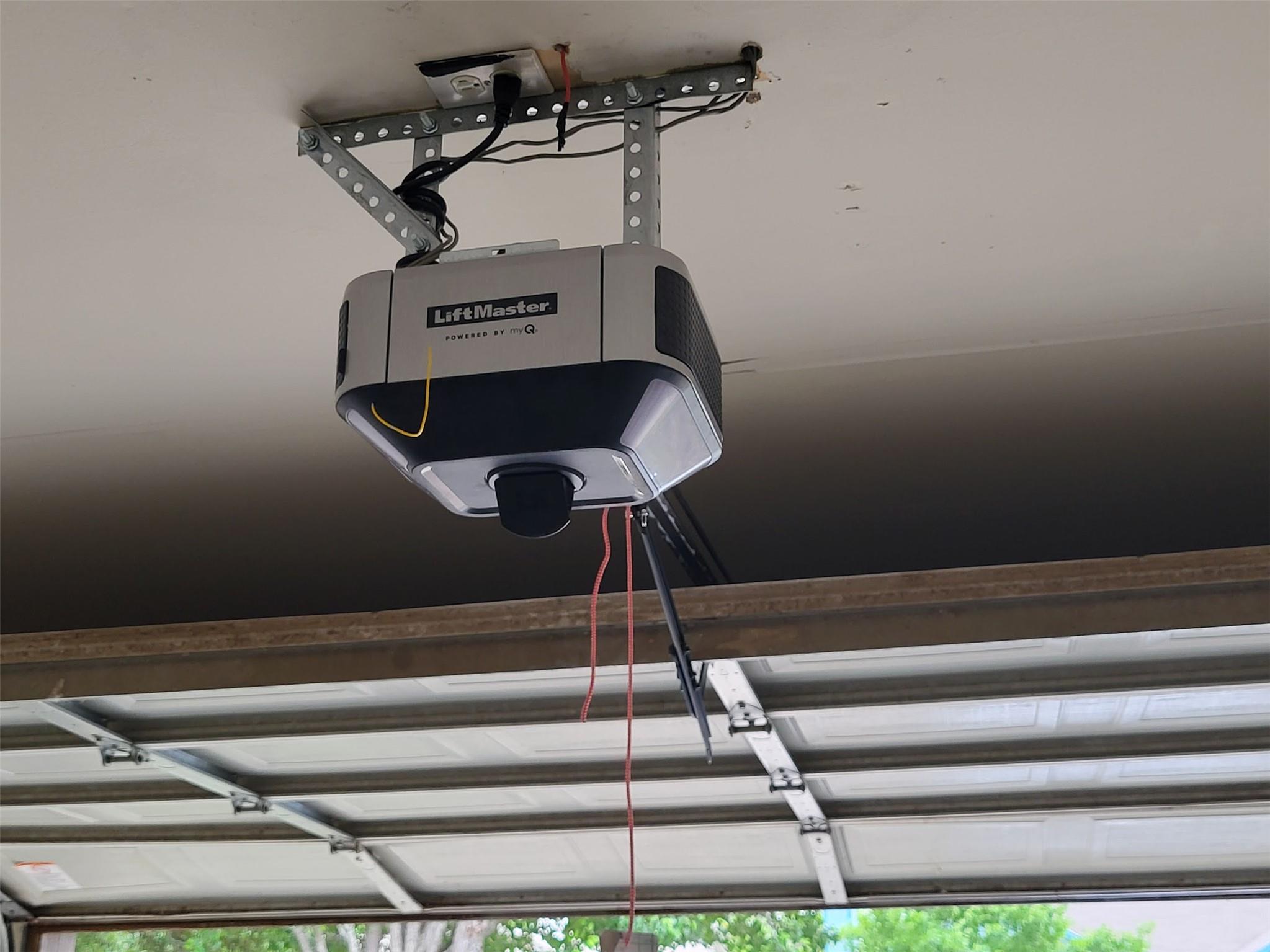 512 Maplecreek Dr, Leander, TX 78641