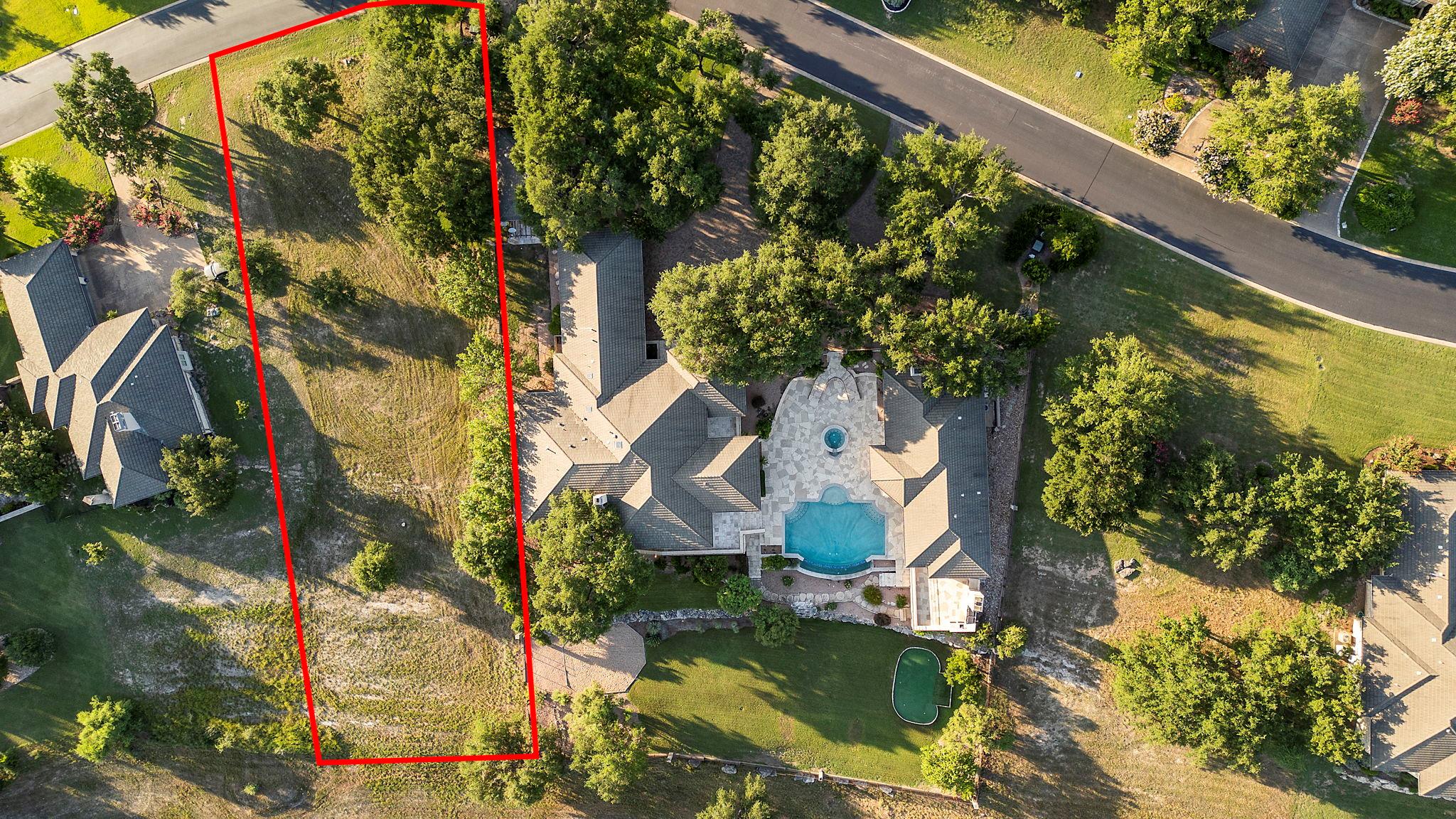 1121 Majestic Hills Blvd, Spicewood, TX 78669
