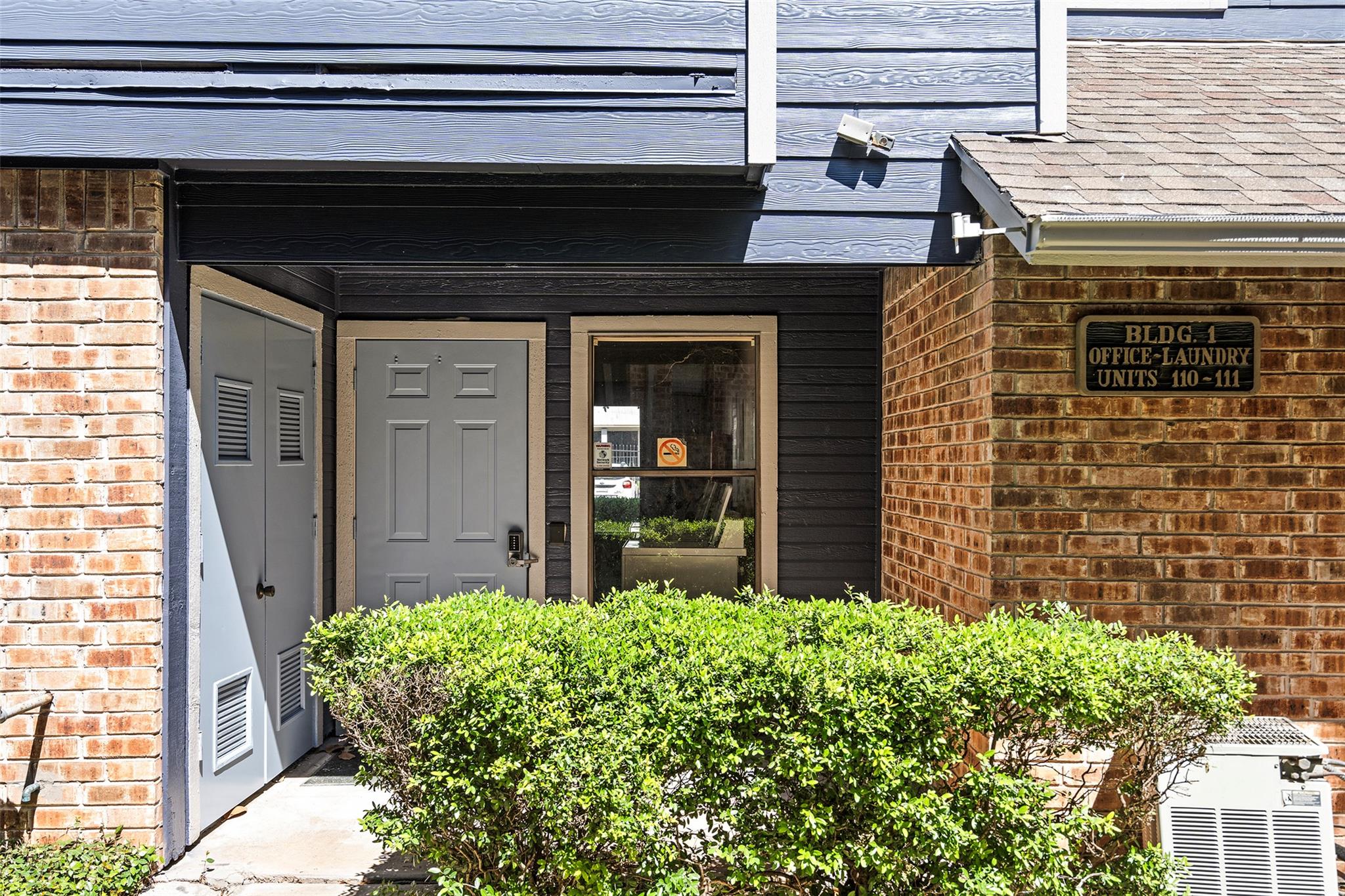 2500 Burleson Rd # 401, Austin, TX 78741
