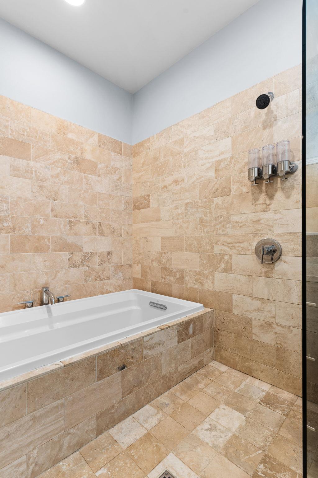 1600 Barton Springs Rd Rd # 4602, Austin, TX 78704