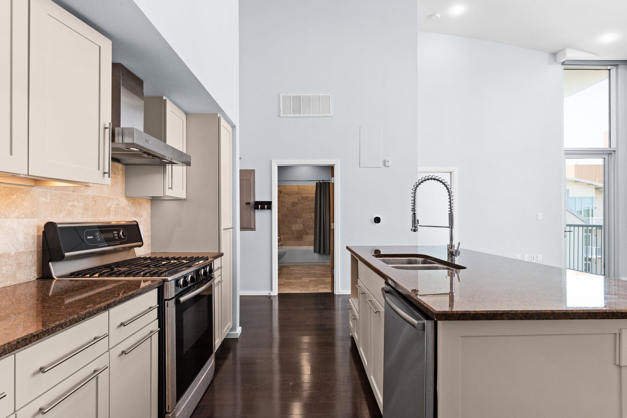 1600 Barton Springs Rd Rd # 4602, Austin, TX 78704