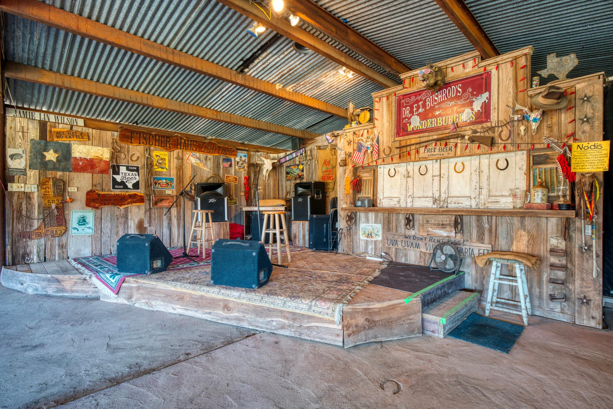 115 Fischer Store Rds, Fischer, TX 78623