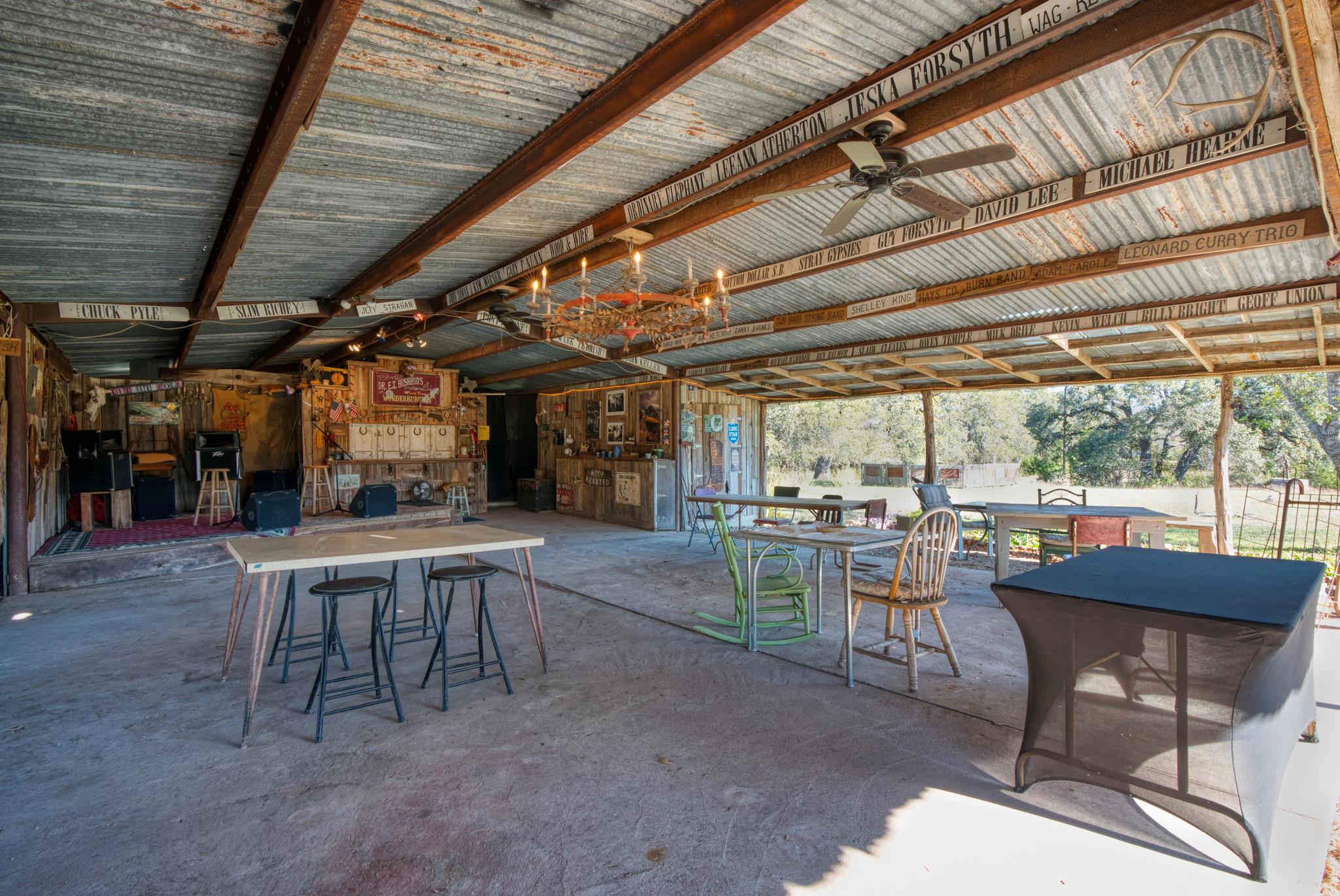 115 Fischer Store Rds, Fischer, TX 78623