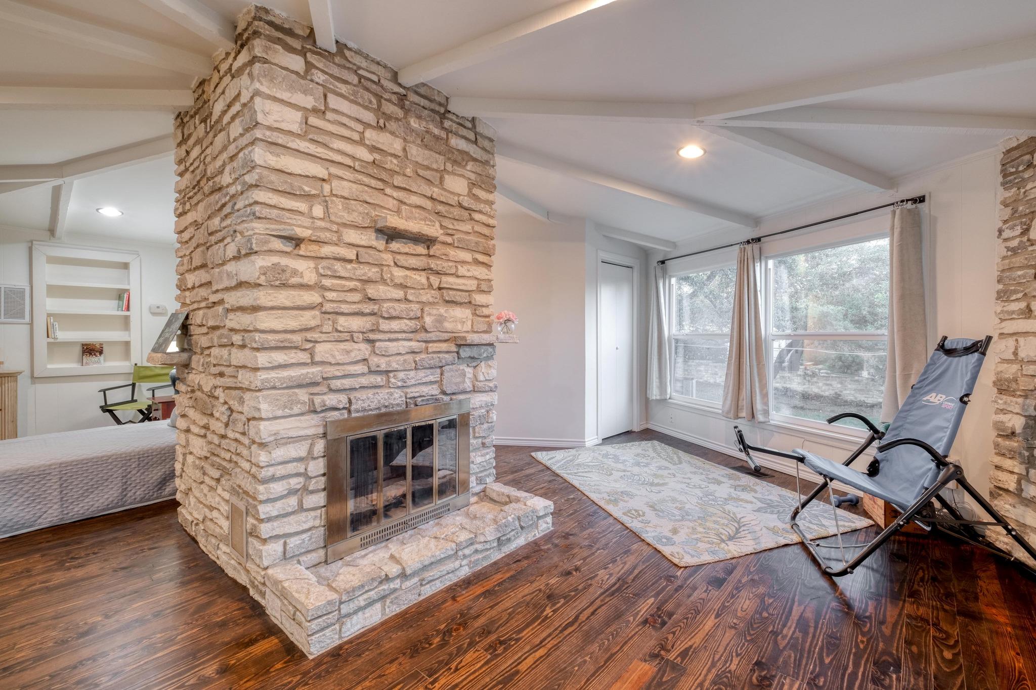 6005 Hudson Bend Rd, Austin, TX 78734