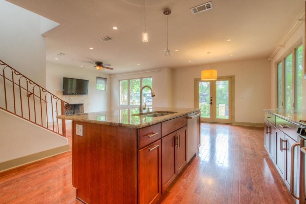 605 Peacock Ln # C, Austin, TX 78704