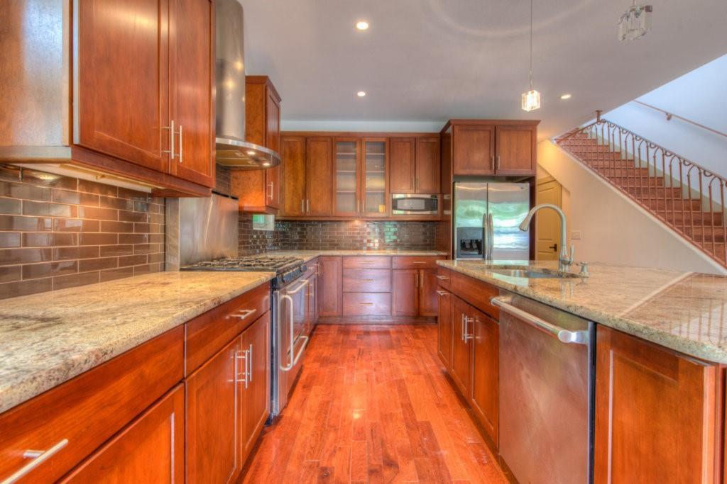 605 Peacock Ln # C, Austin, TX 78704