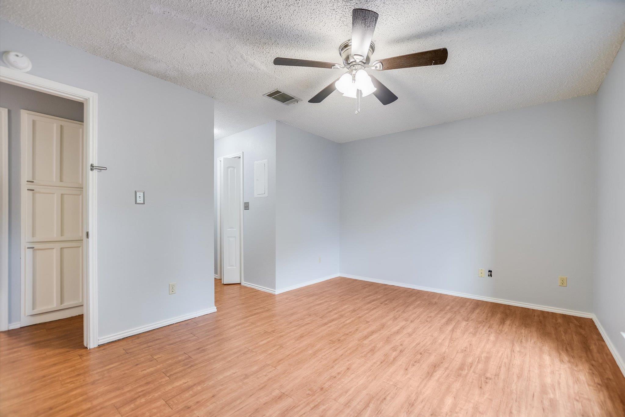 1202 Thorpe Ln # 407, San Marcos, TX 78666