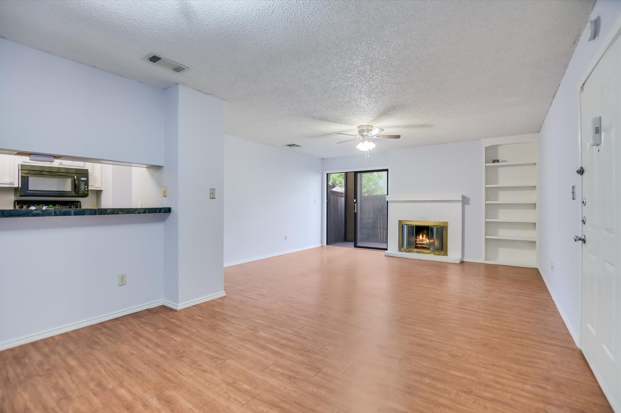 1202 Thorpe Ln # 407, San Marcos, TX 78666