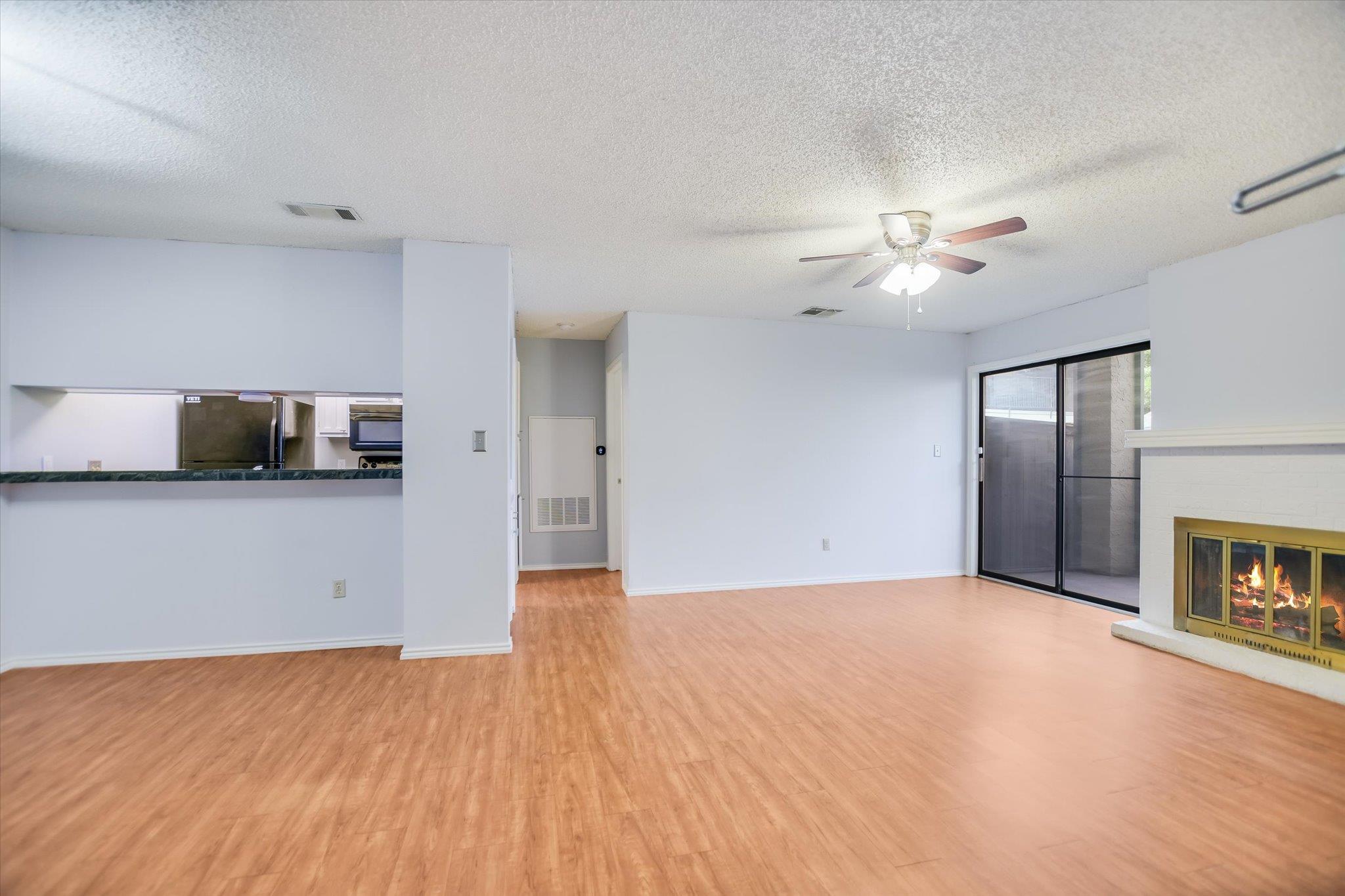 1202 Thorpe Ln # 407, San Marcos, TX 78666