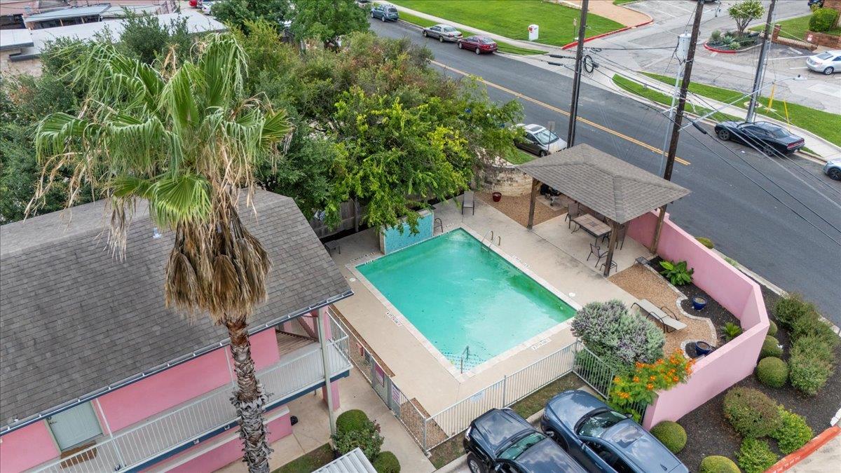 1422 Collier St # 103, Austin, TX 78704