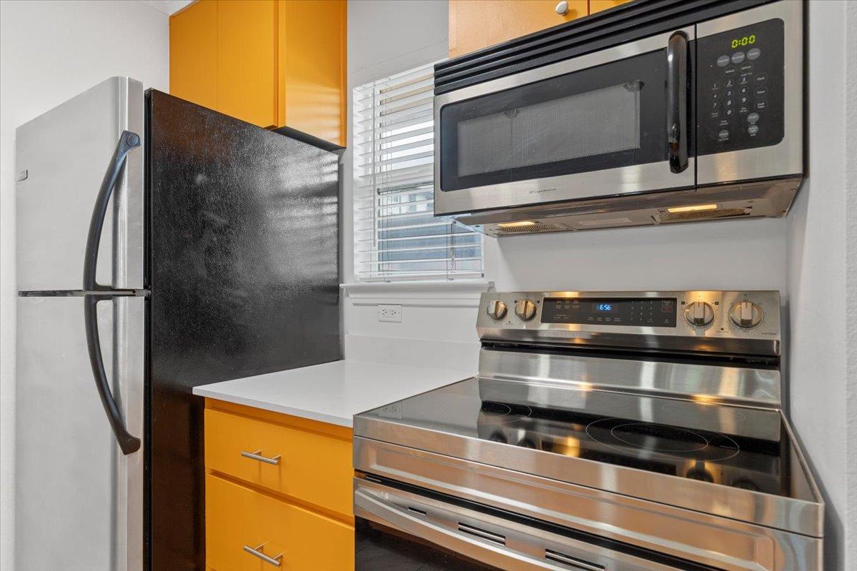 1422 Collier St # 103, Austin, TX 78704