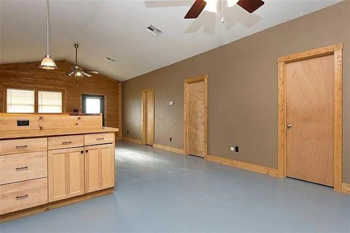 4901 County Road 210, Bertram, TX 78605