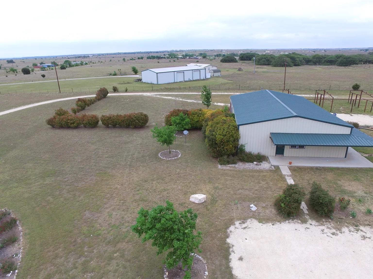4901 County Road 210, Bertram, TX 78605