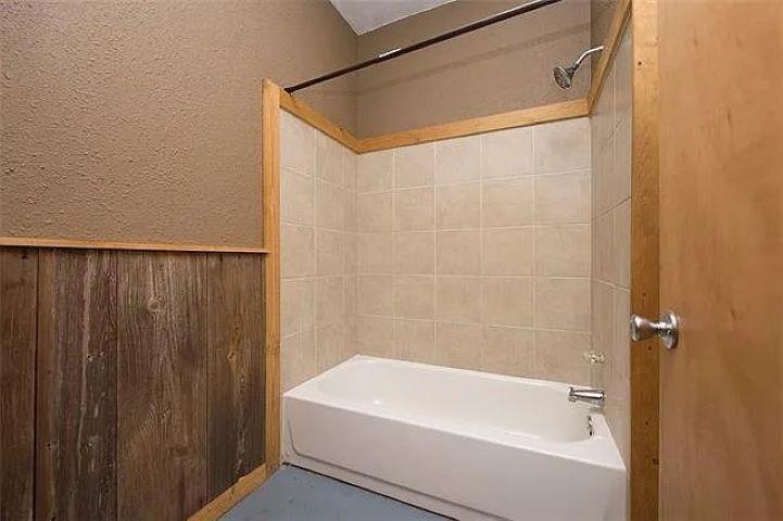 4901 County Road 210, Bertram, TX 78605