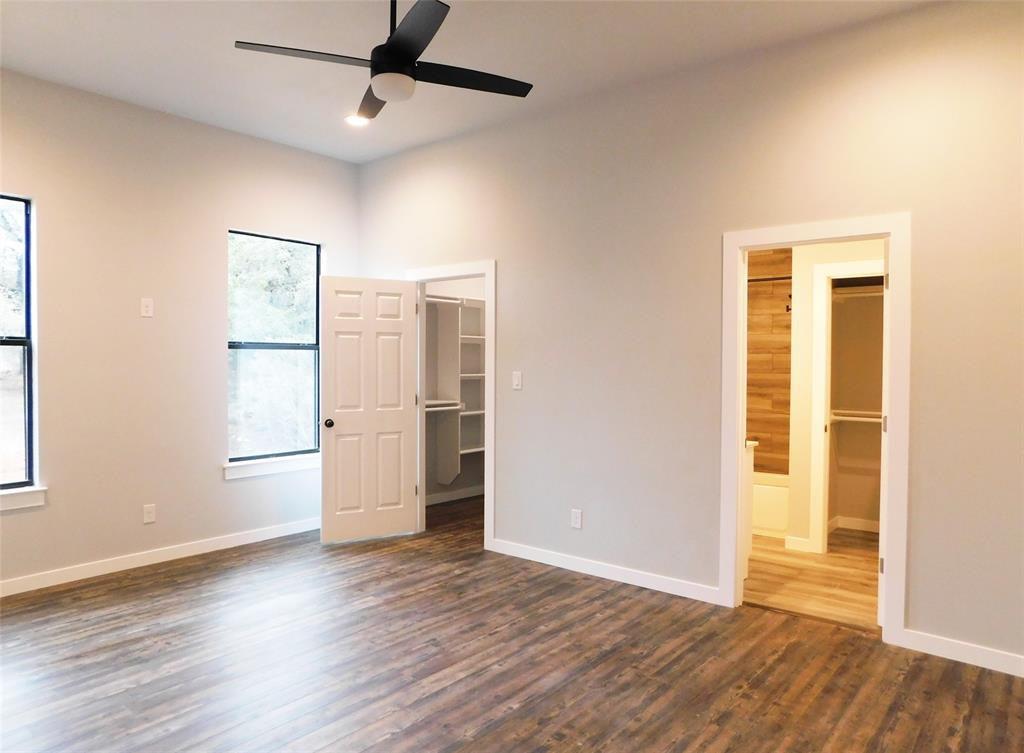207 Laurel Ln, Spicewood, TX 78669