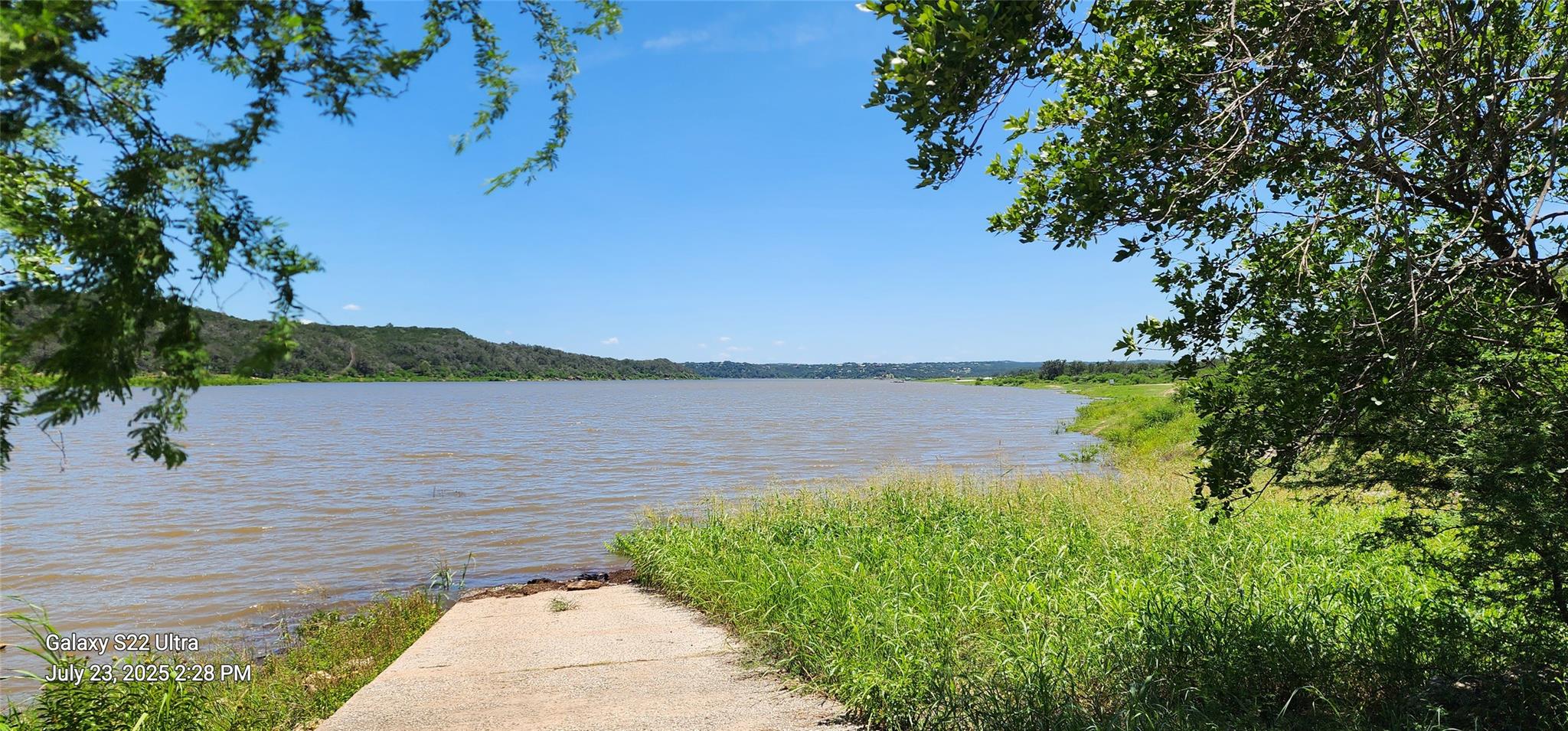 207 Laurel Ln, Spicewood, TX 78669