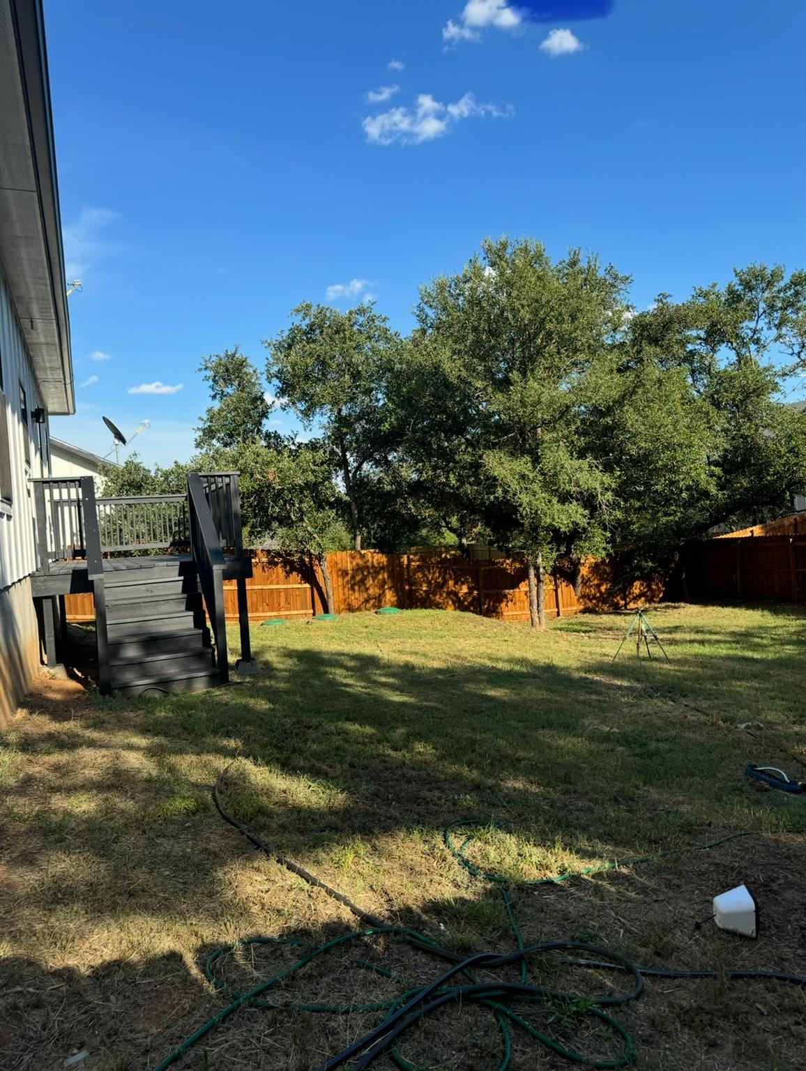 207 Laurel Ln, Spicewood, TX 78669