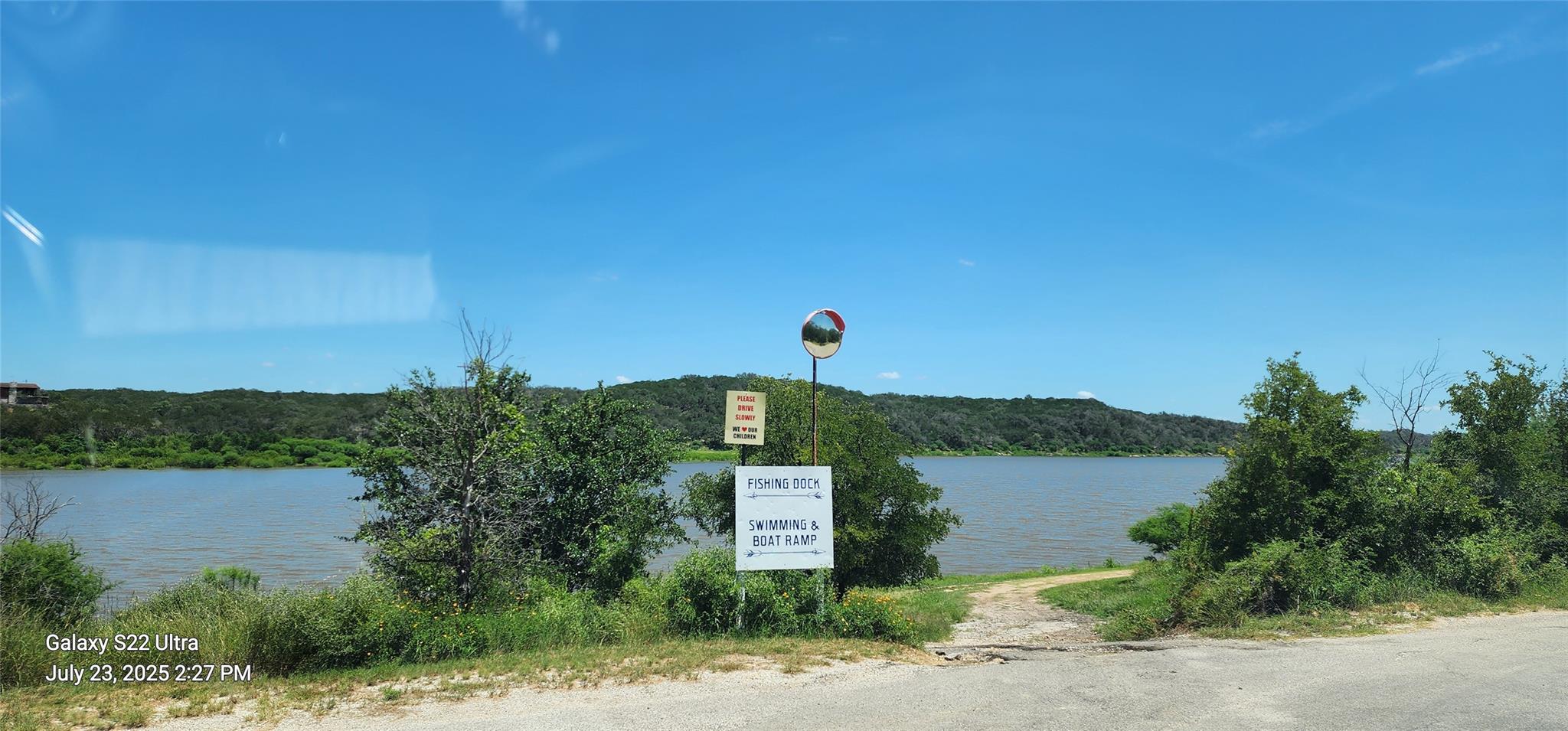 207 Laurel Ln, Spicewood, TX 78669