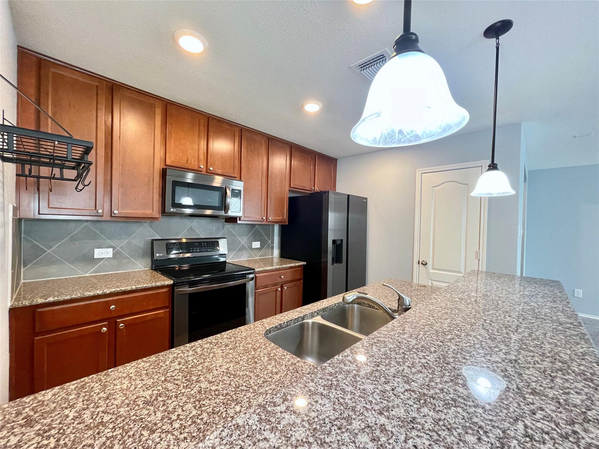 13709 Benjamin Harrison St, Manor, TX 78653