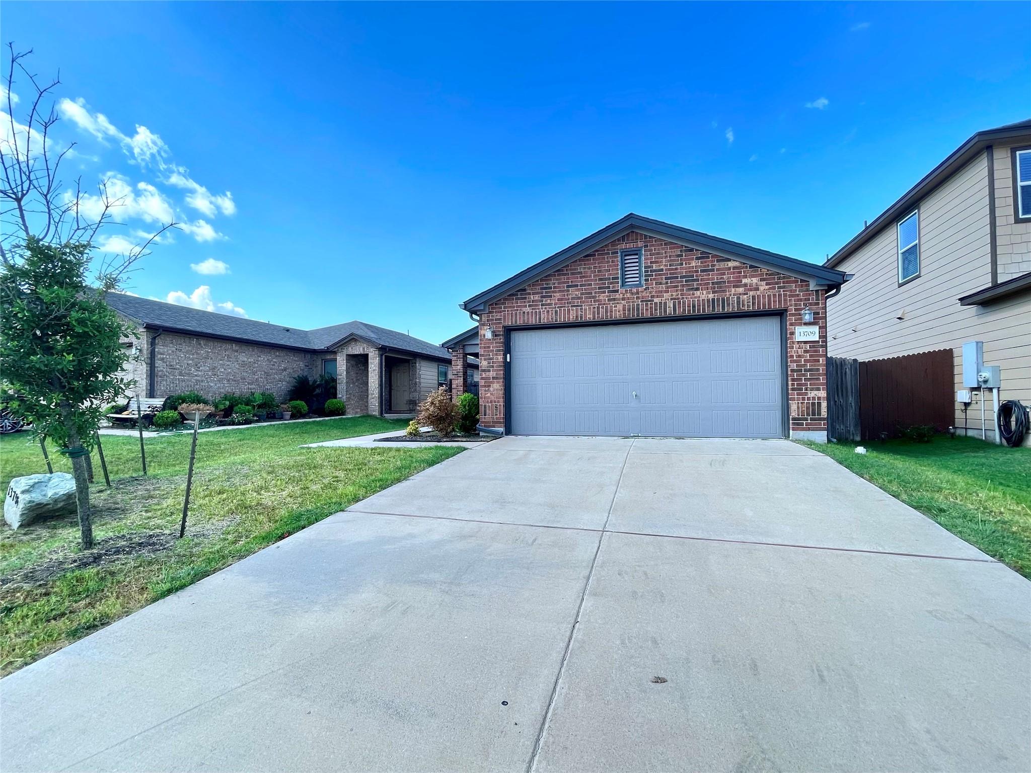 13709 Benjamin Harrison St, Manor, TX 78653