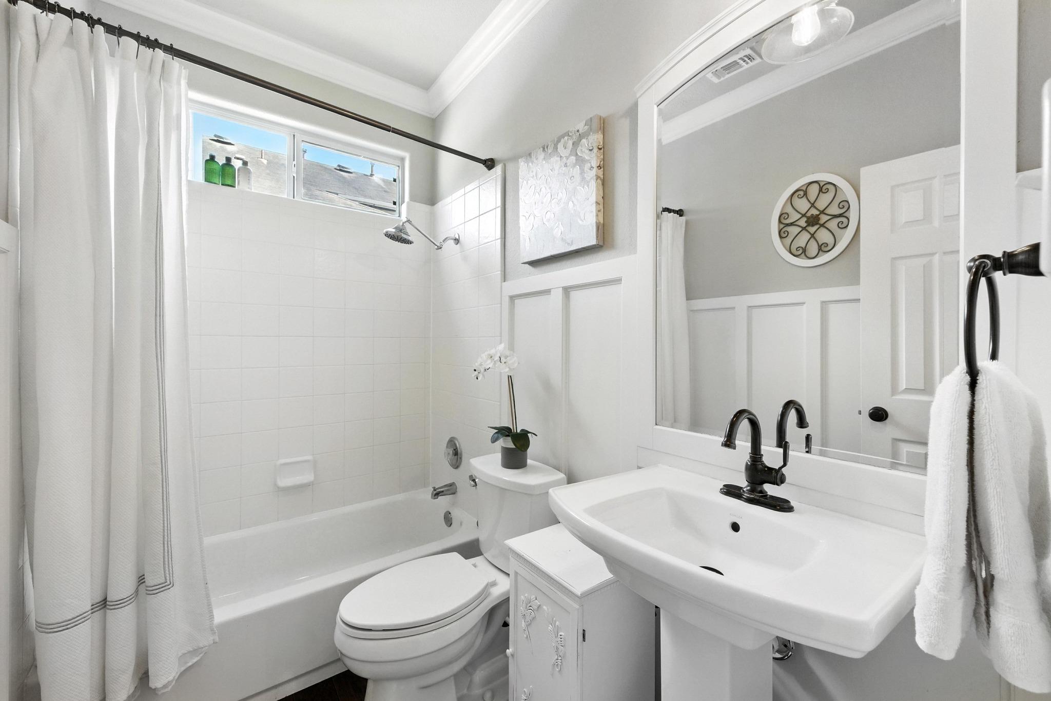 316 Caraway, Kyle, TX 78640