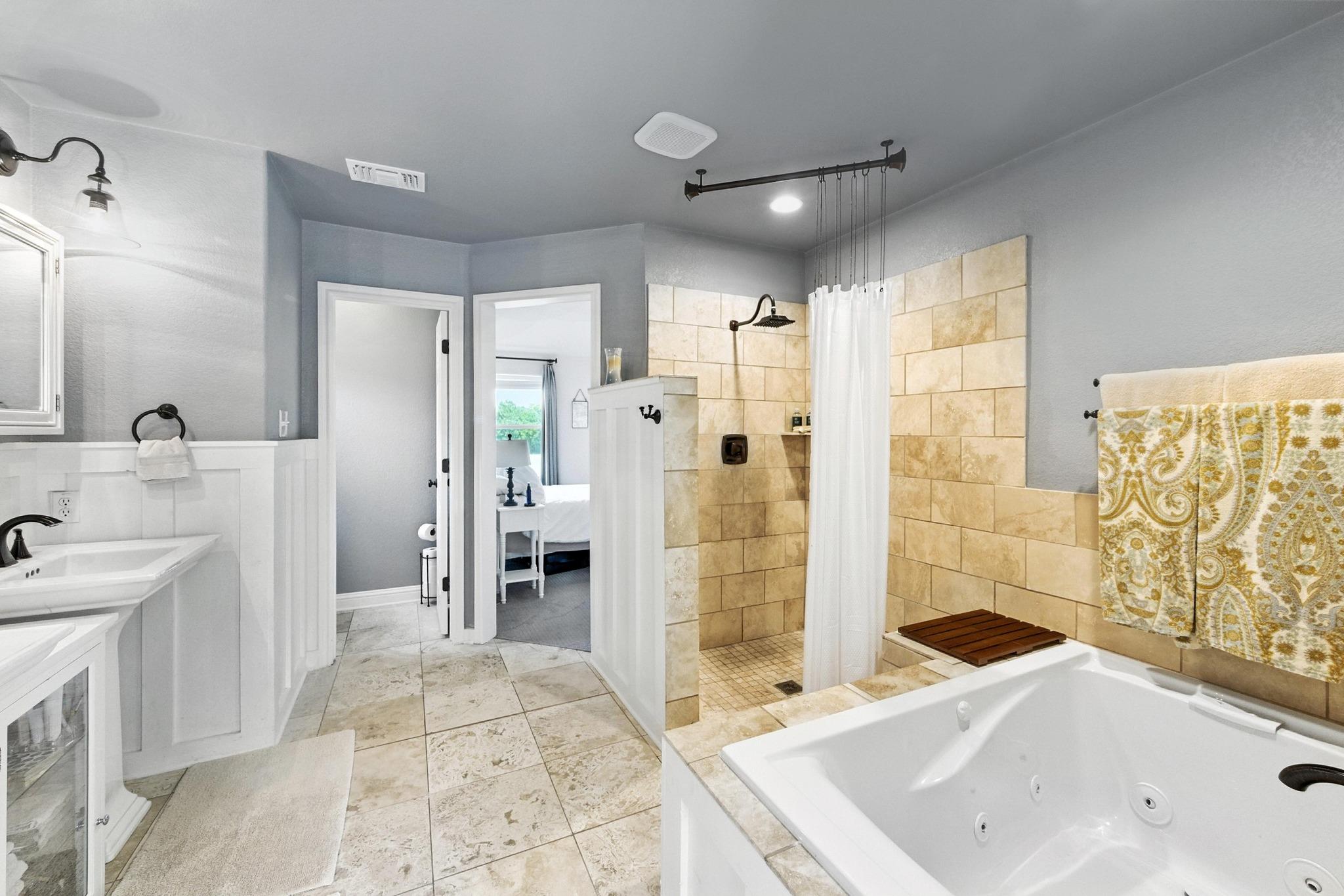 316 Caraway, Kyle, TX 78640