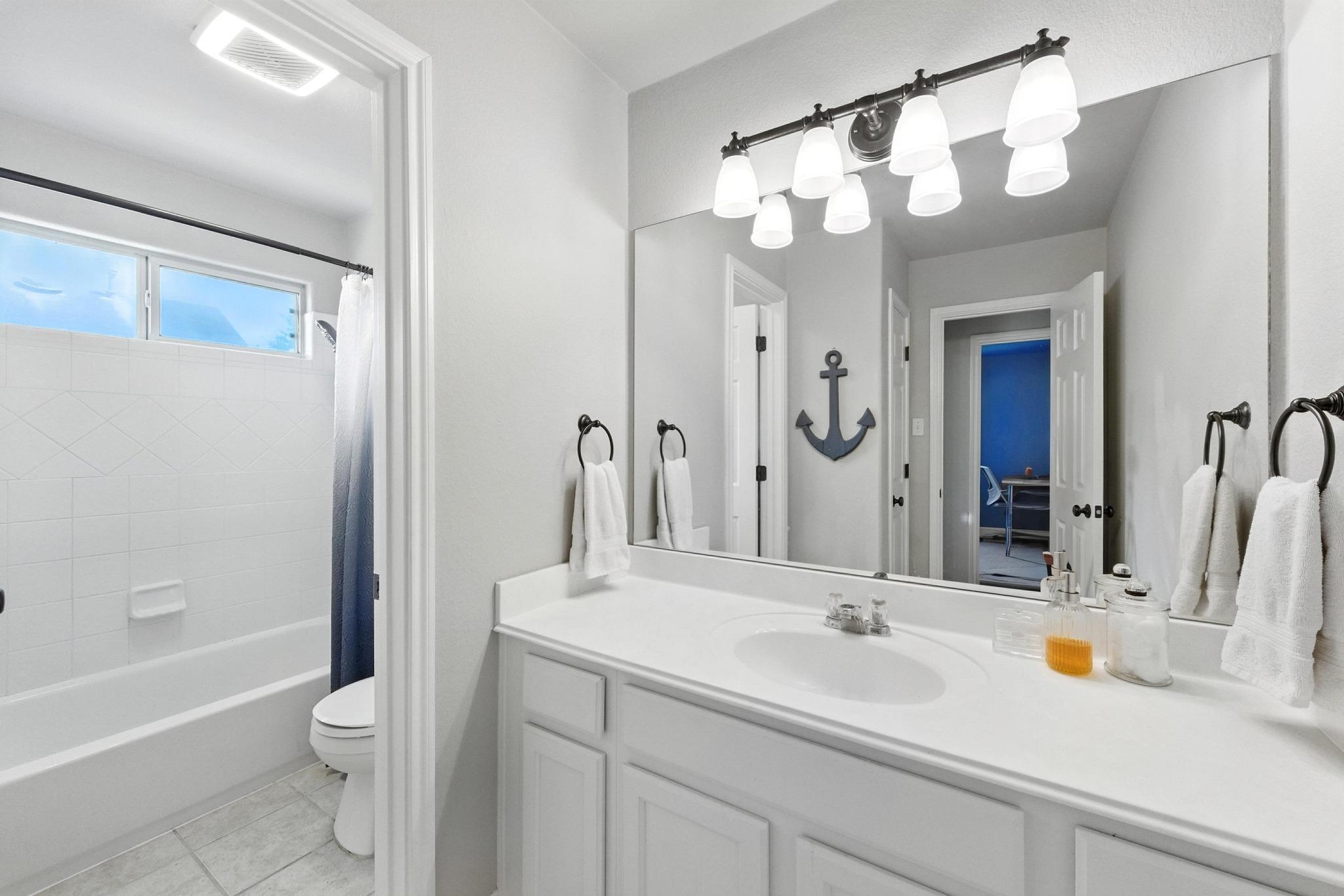 316 Caraway, Kyle, TX 78640