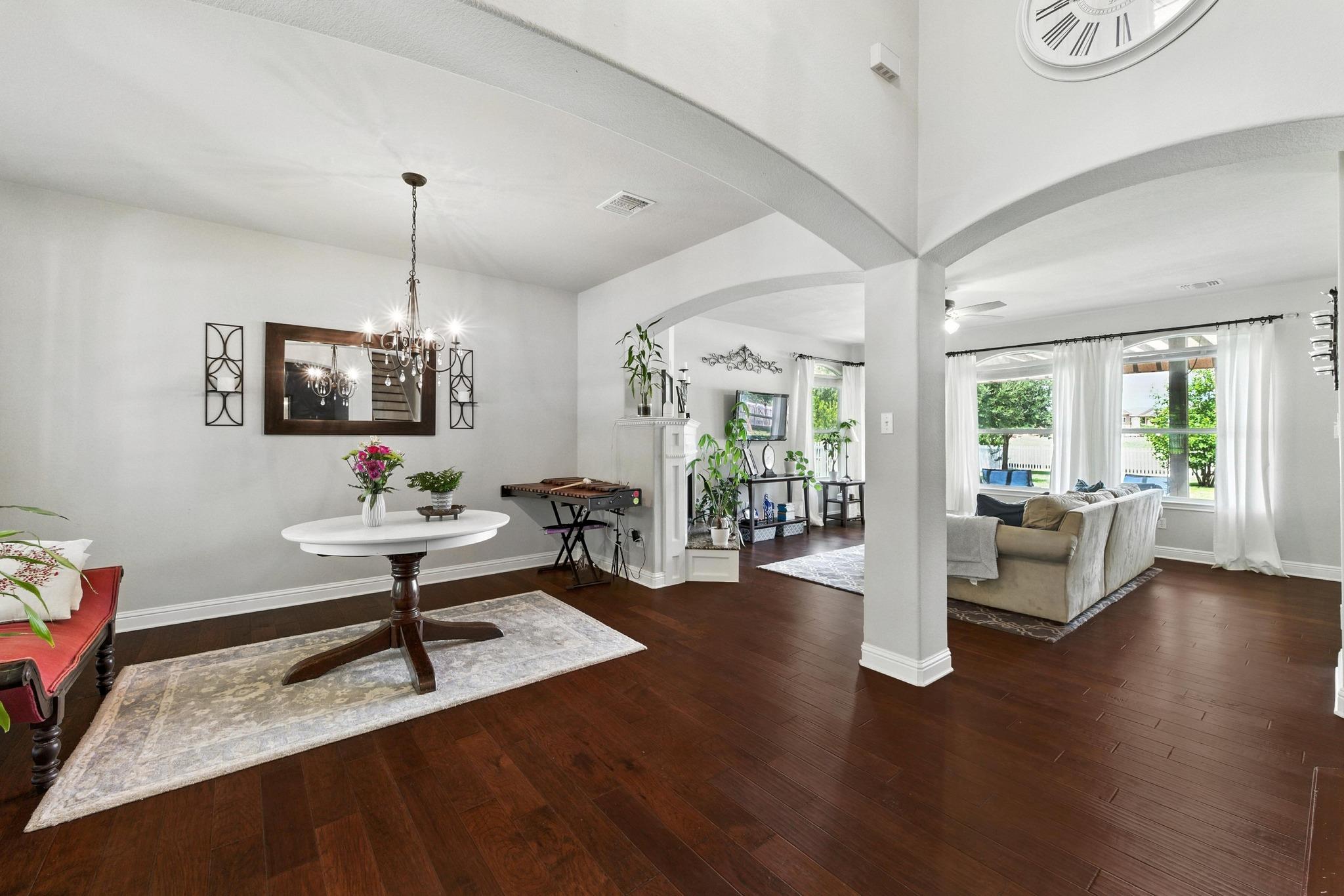 316 Caraway, Kyle, TX 78640