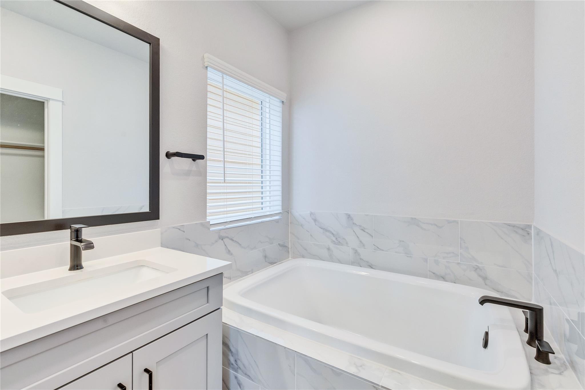 13621 Defiance Pass # 134, Austin, TX 78717