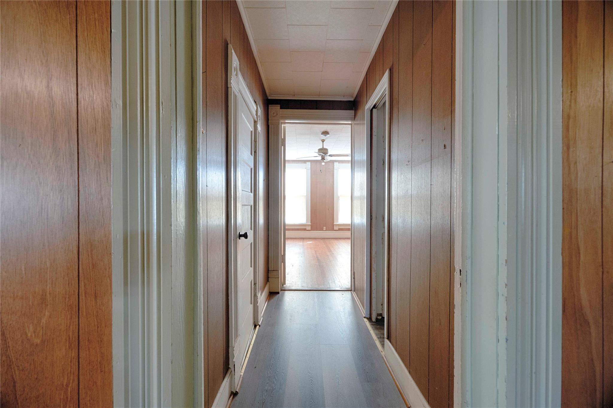 705 Baumgarten St, Schulenburg, TX 78956