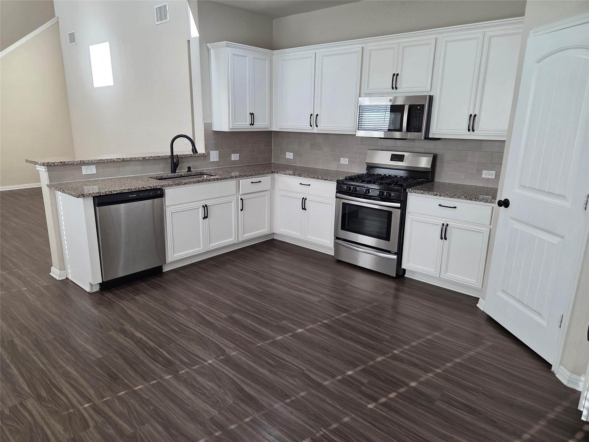 1232 Fairhaven Gtwy, Georgetown, TX 78626