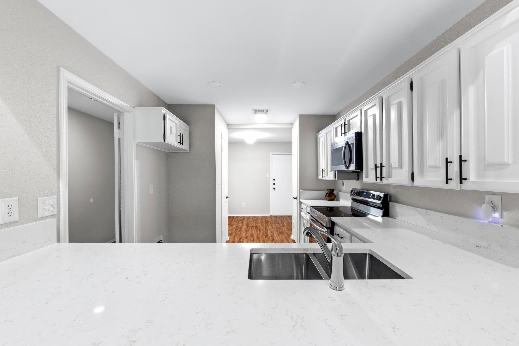 3700 Steck Ave, Austin, TX 78759