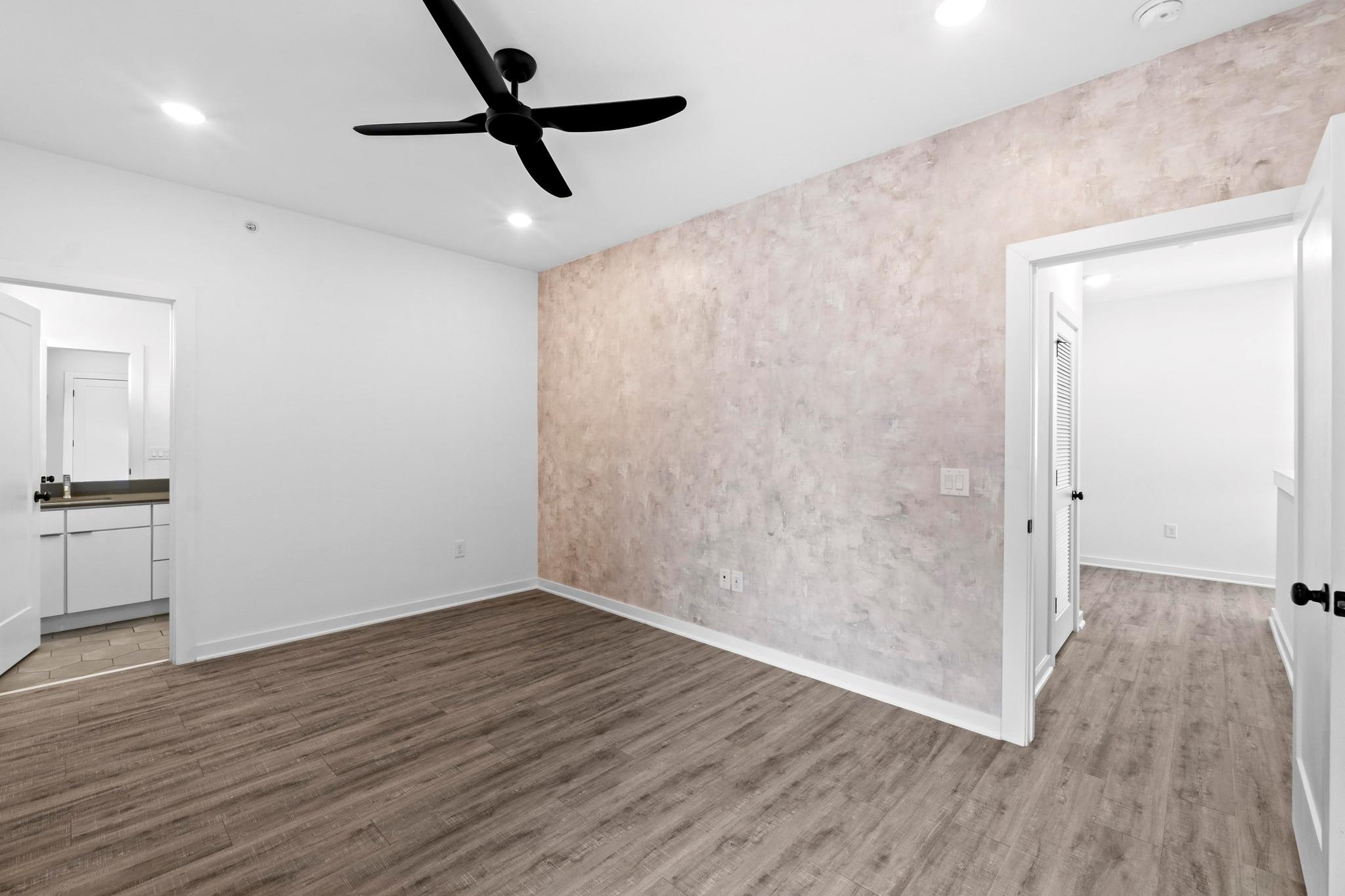 5924 S Congress Ave # 114S, Austin, TX 78745