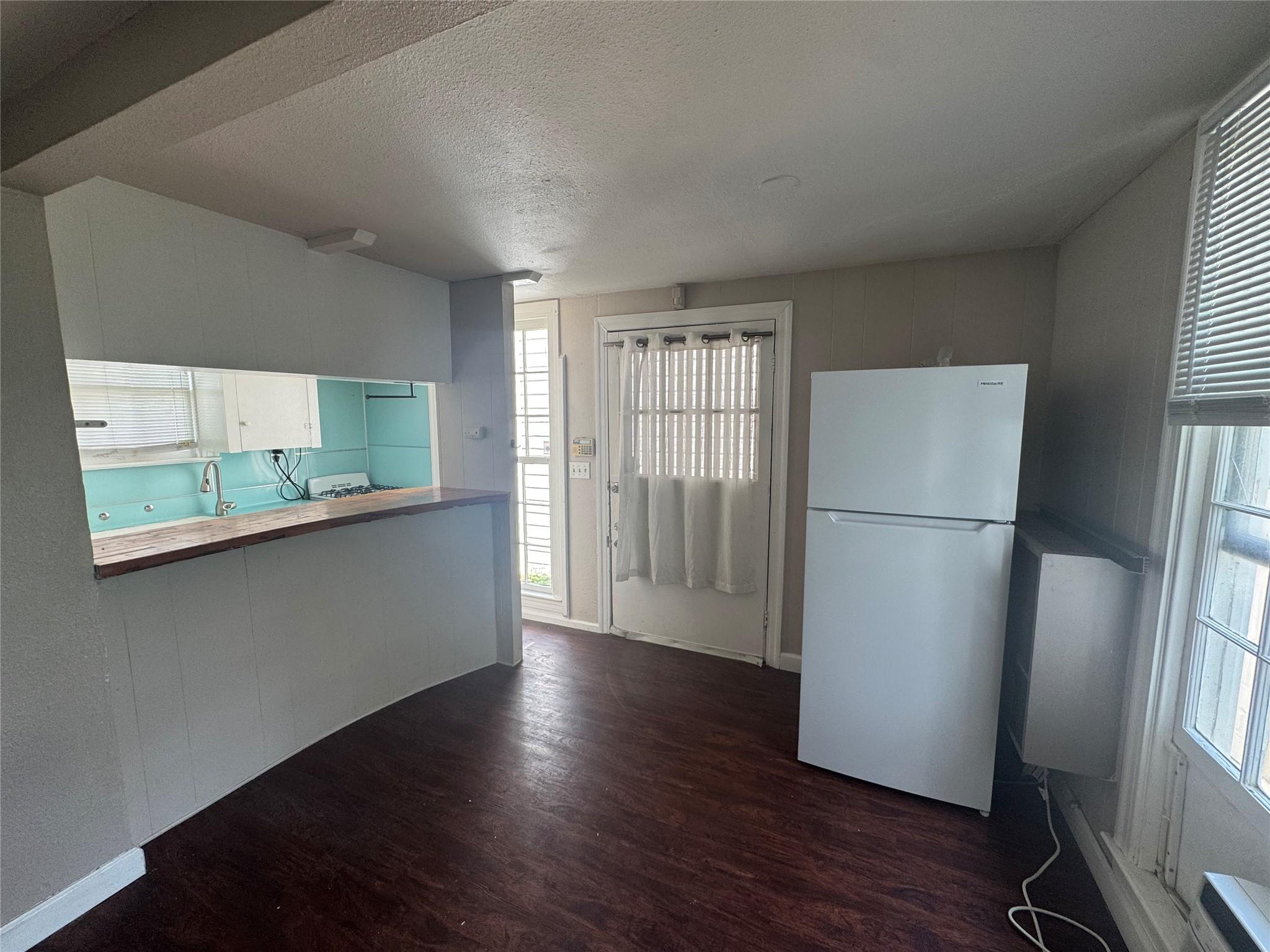 711 W 35th St # B, Austin, TX 78705