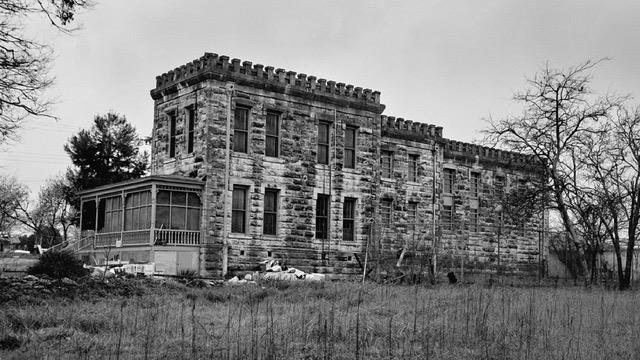 102 W 3rd St, Georgetown, TX 78626