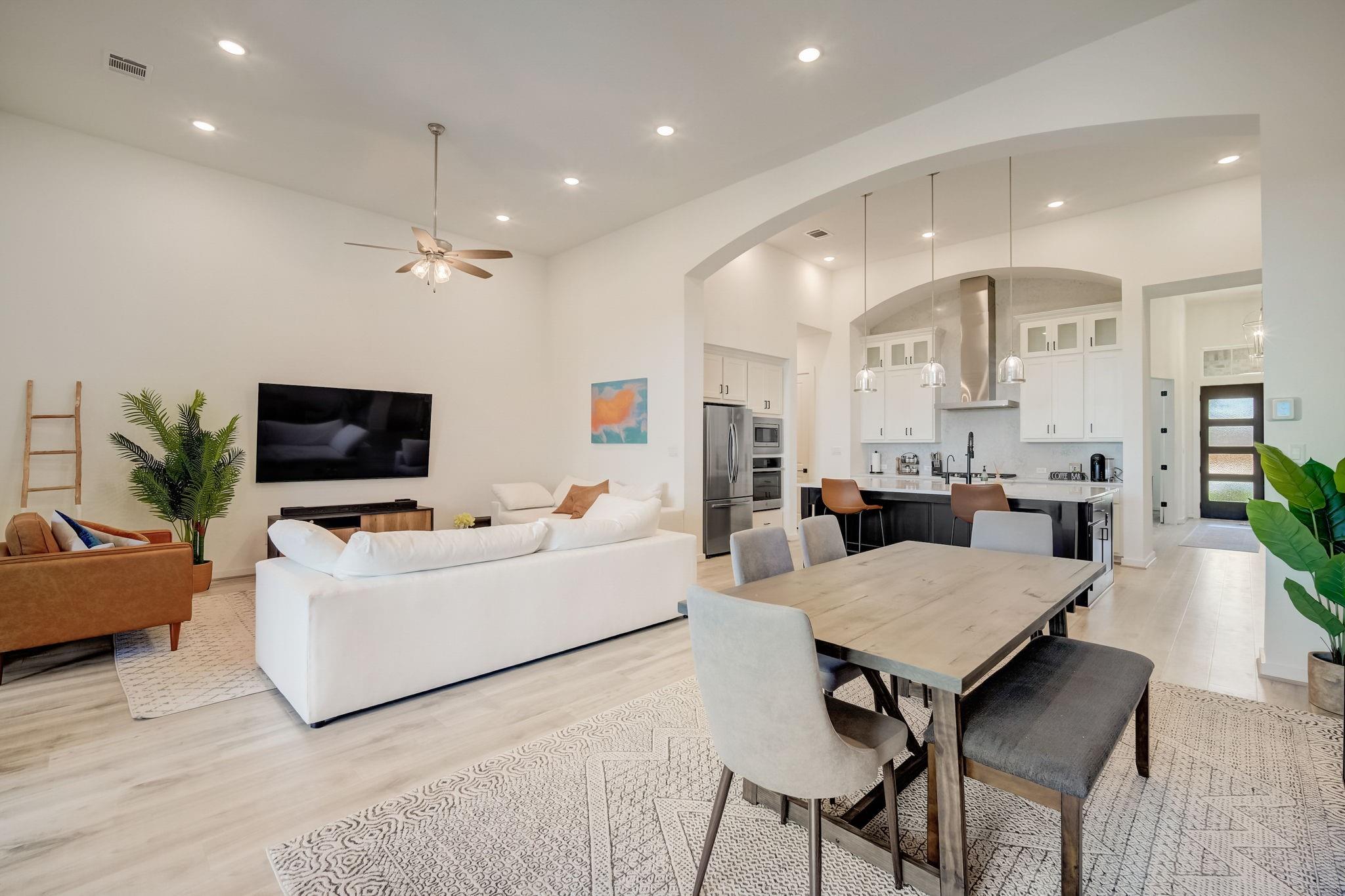 108 Iron Creek Way, Kyle, TX 78640