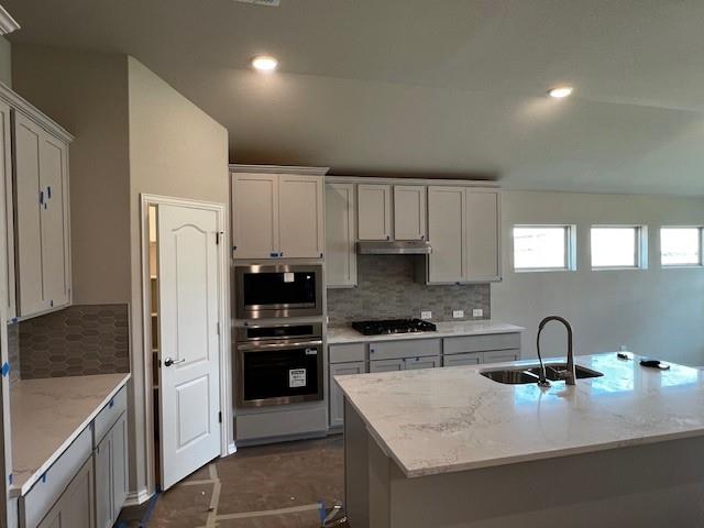 341 Grey Leaf Rd, Buda, TX 78610