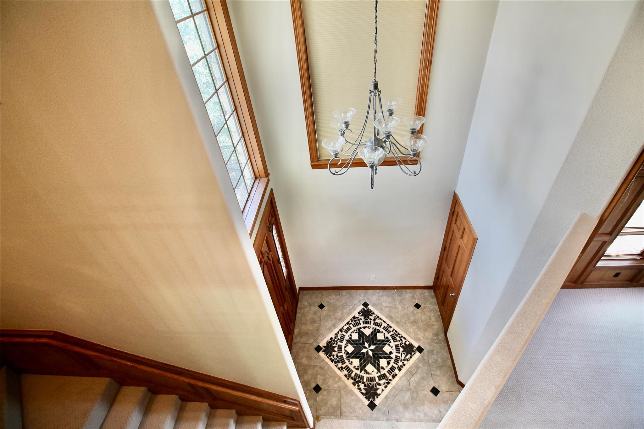 20704 E Lakeshore Dr, Spicewood, TX 78669