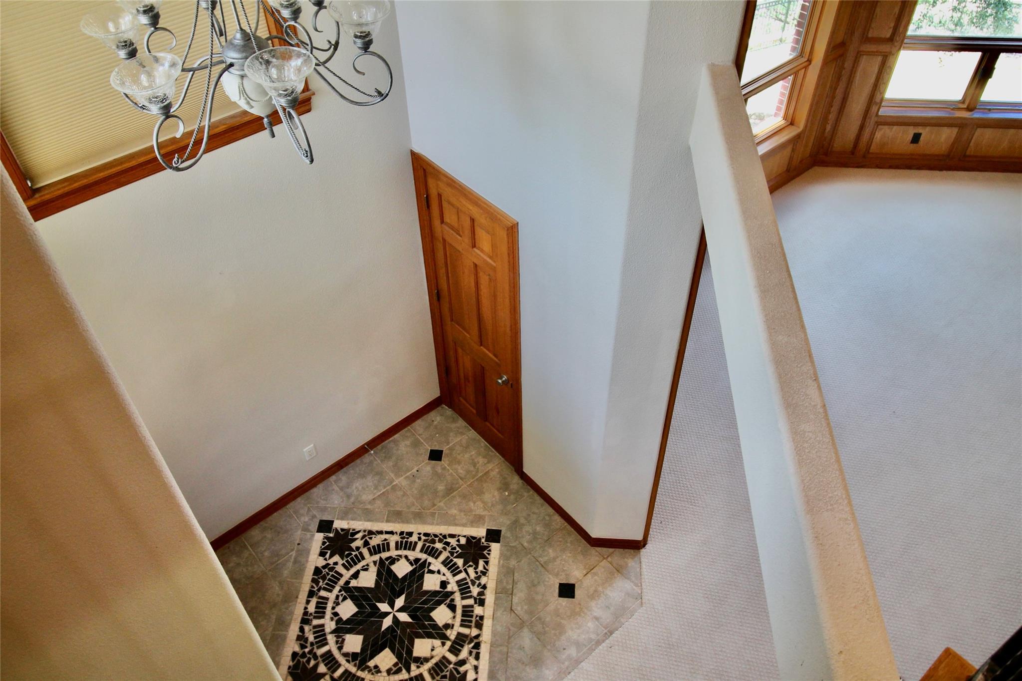 20704 E Lakeshore Dr, Spicewood, TX 78669