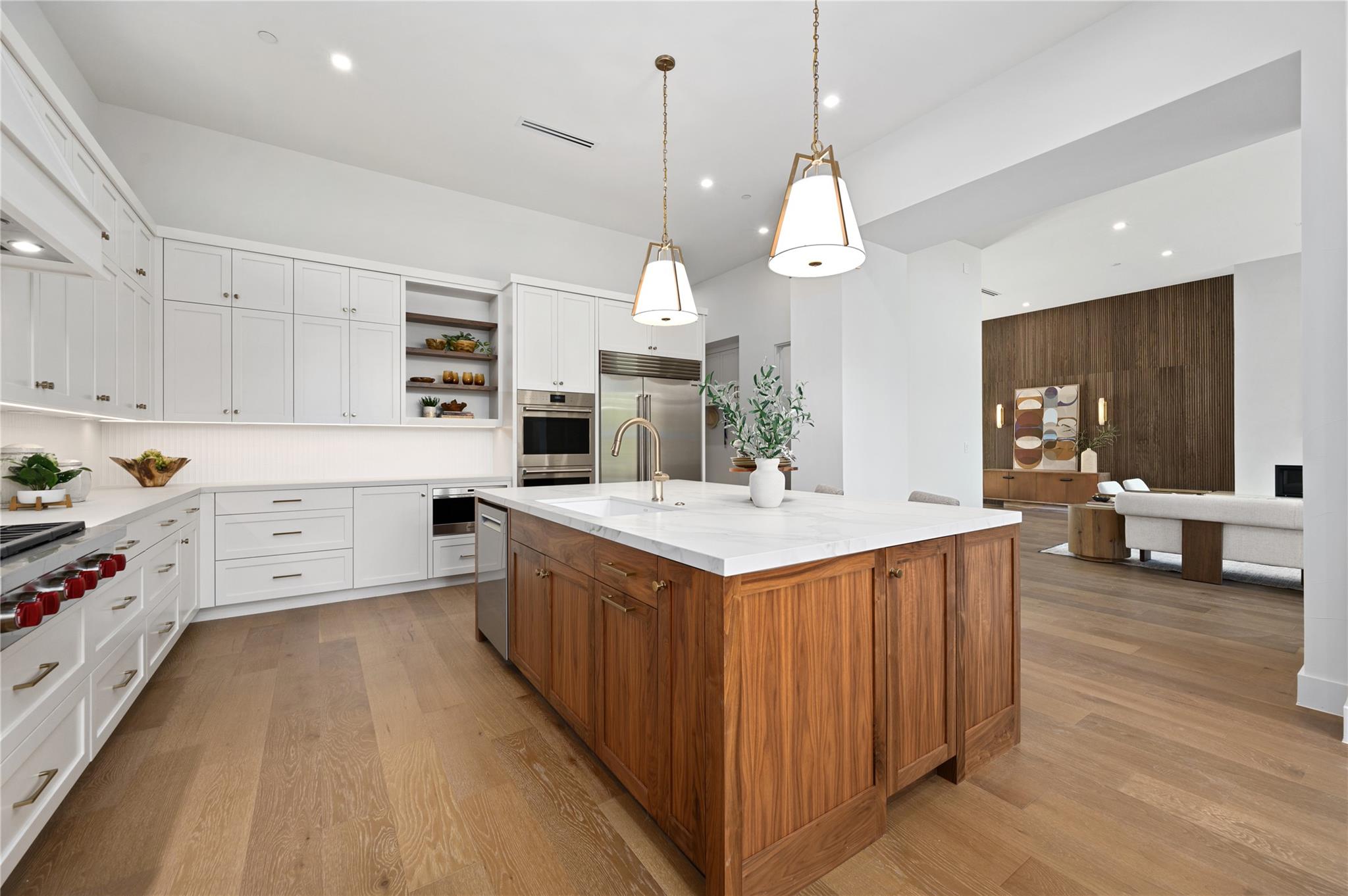 3629 Peregrine Falcon Dr, Austin, TX 78746